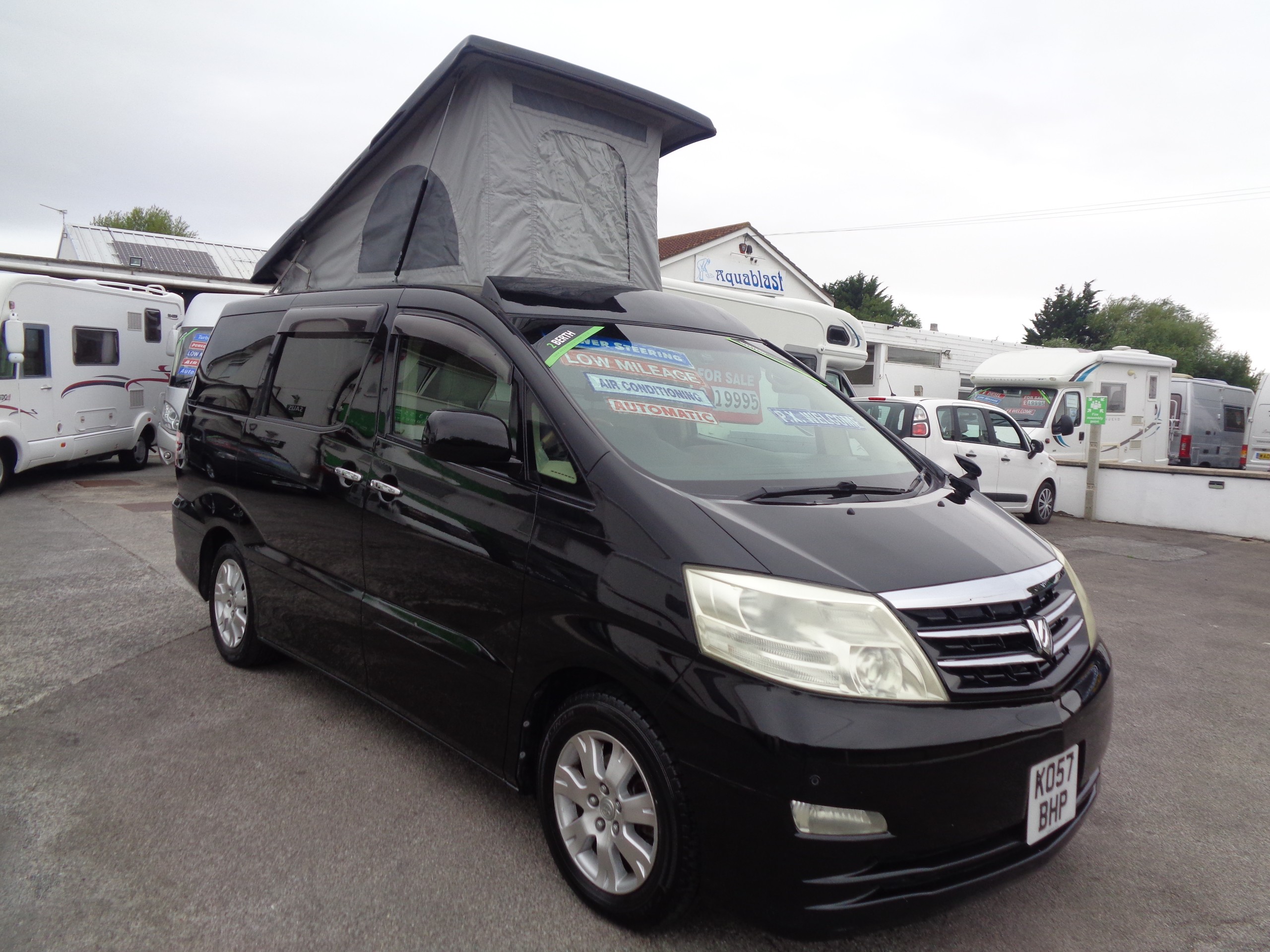 2007 Toyota Alphard Camper Van (Funky Ram Conversion)