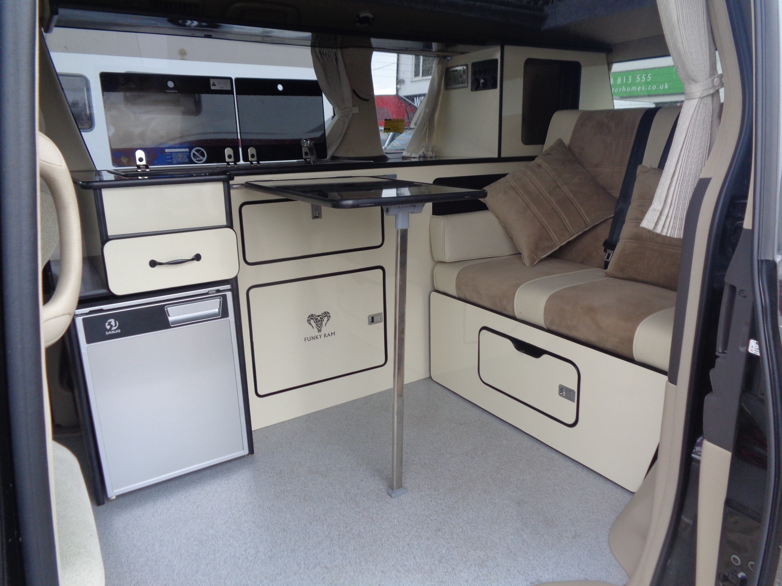 2007 Toyota Alphard Camper Van (Funky Ram Conversion)