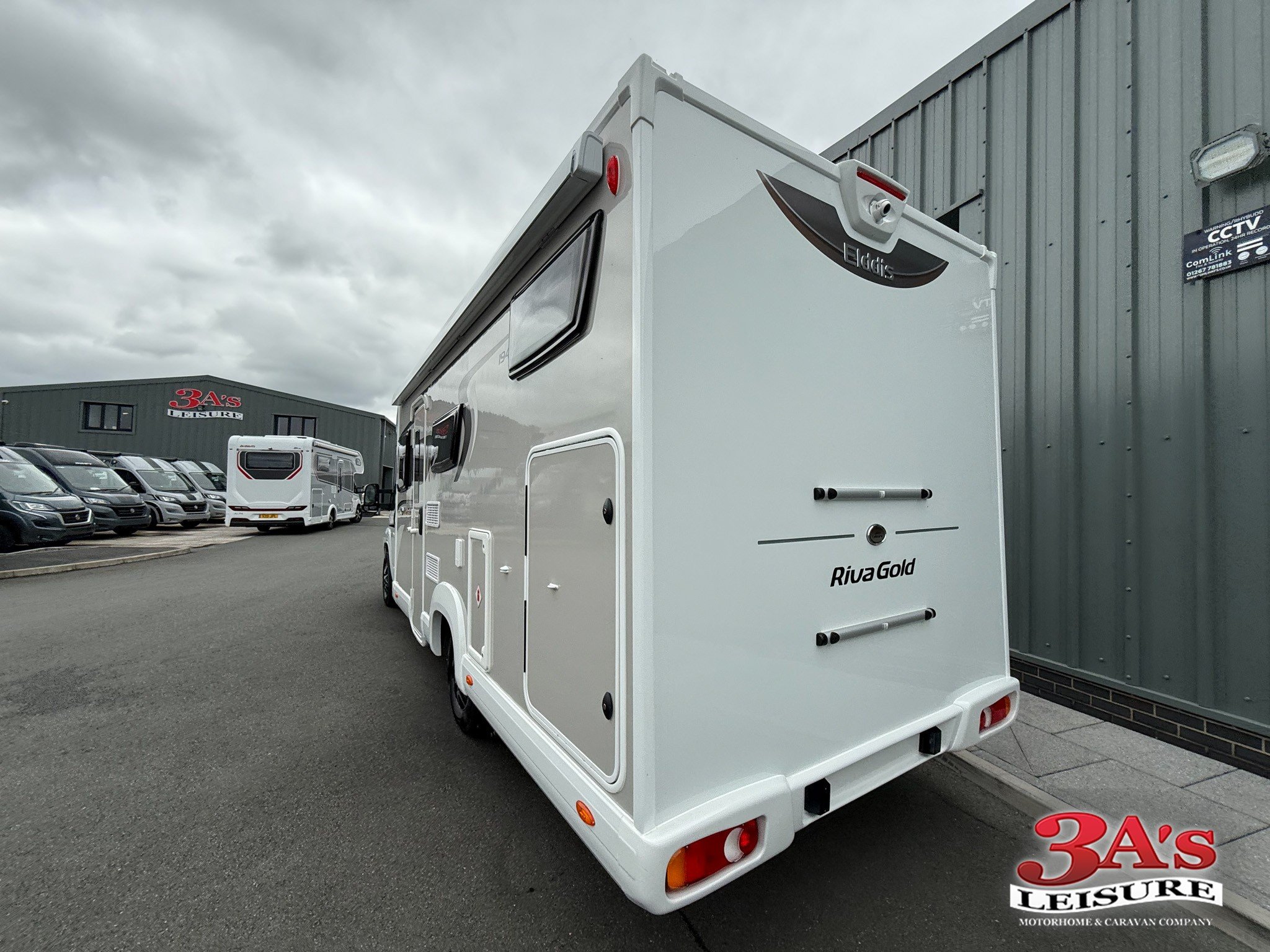 Exterior - Rear