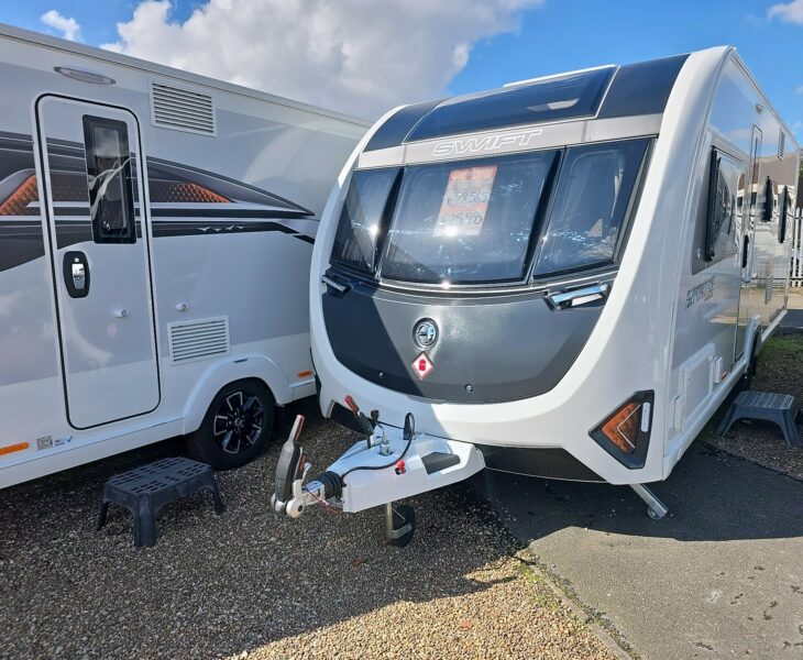 2025 Sprite Major 6 – 5-Berth Family Caravan with Fixed Bunks - Exterior - Front