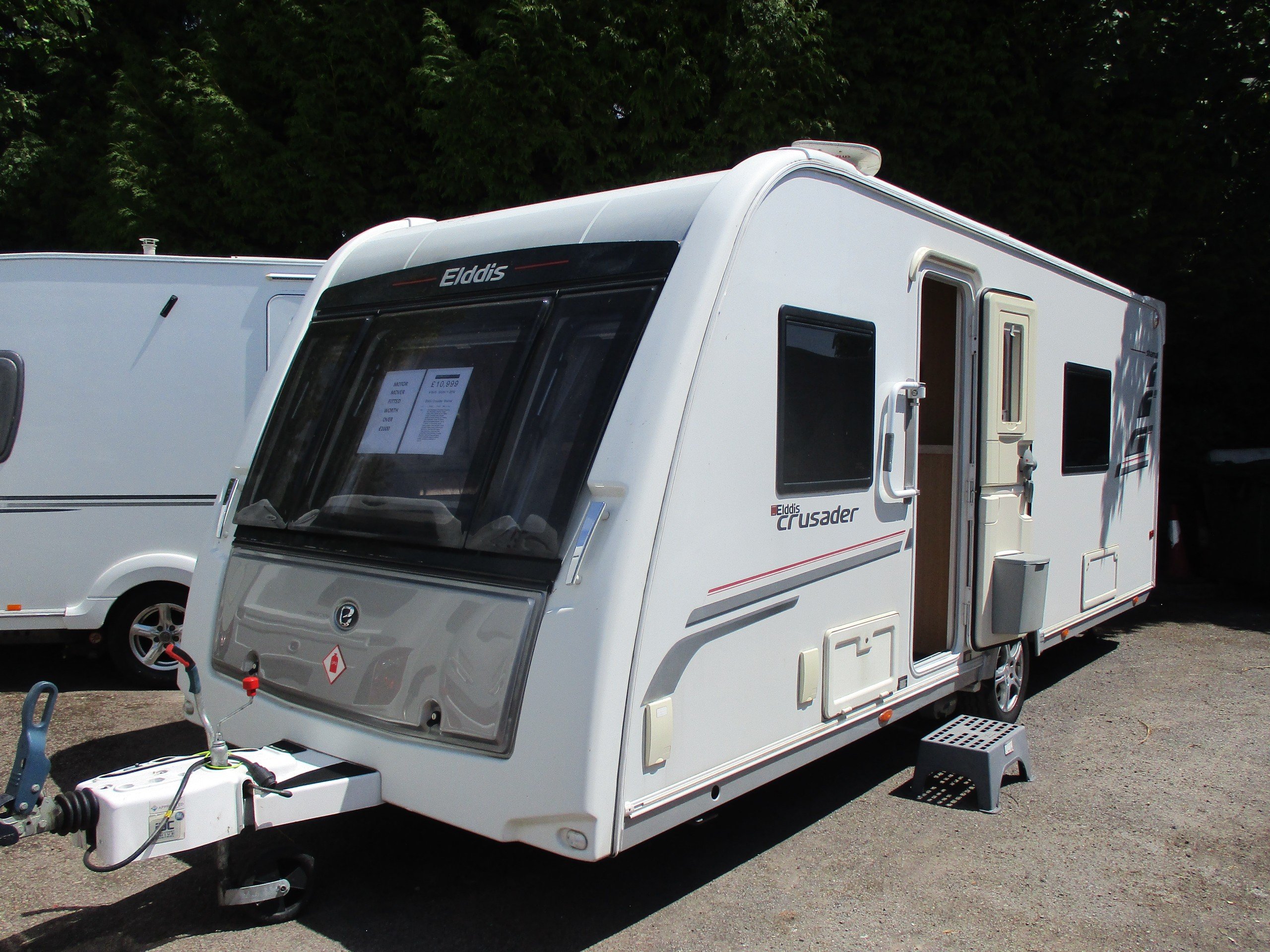 2012 Elddis Crusader Shamal 4-Berth Caravan with Island Bed and Motor Mover - Exterior - Front
