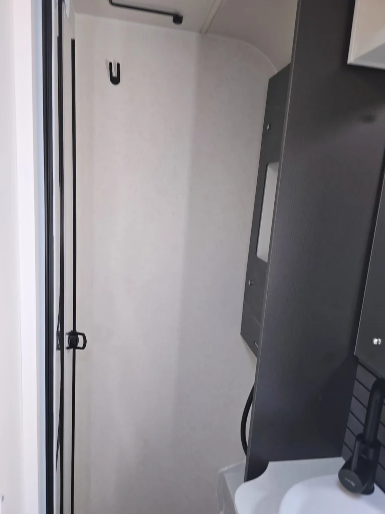 2000 Swift Voyager 505