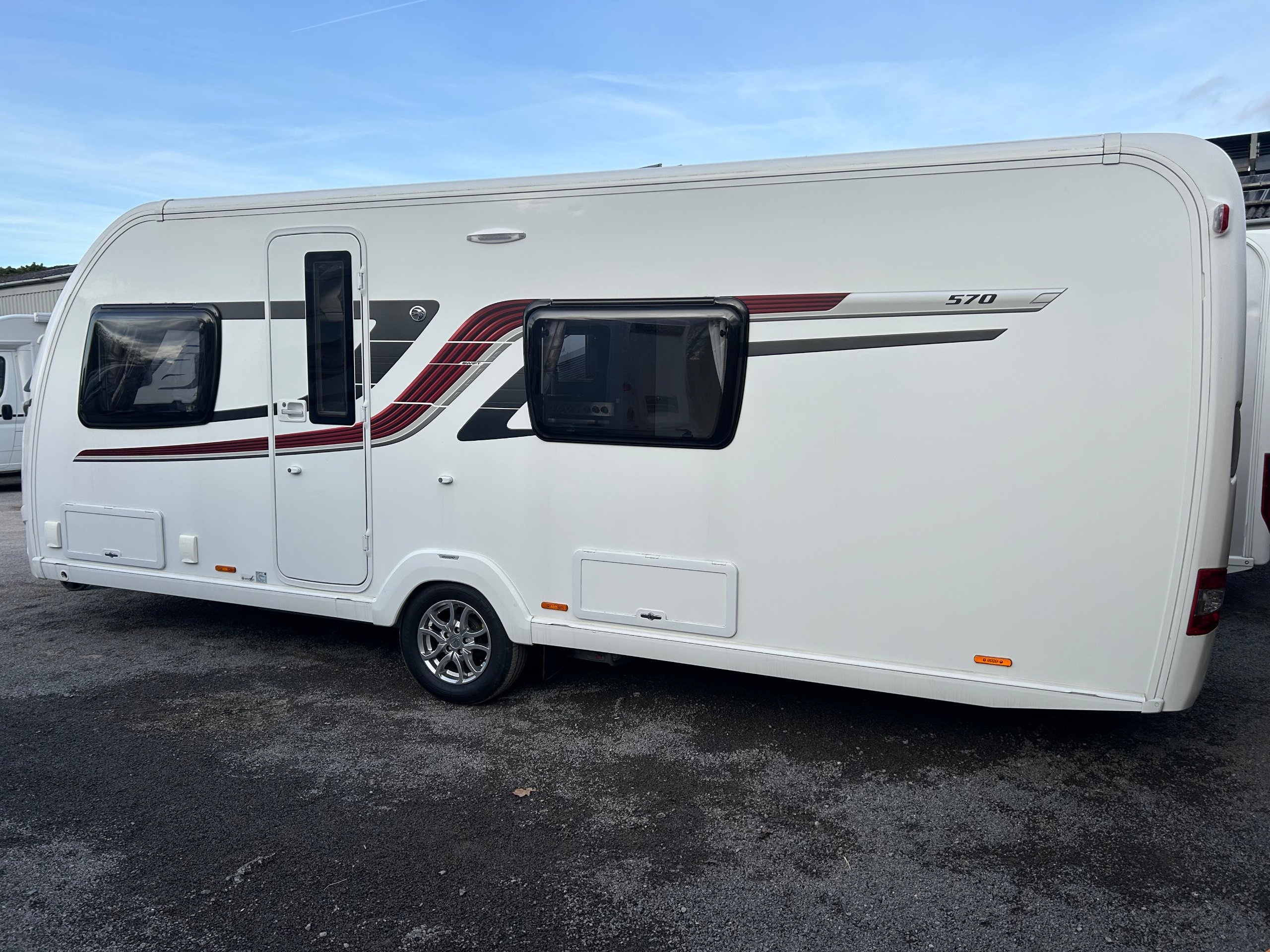 2016 Swift Elegance 570 - Photo 1