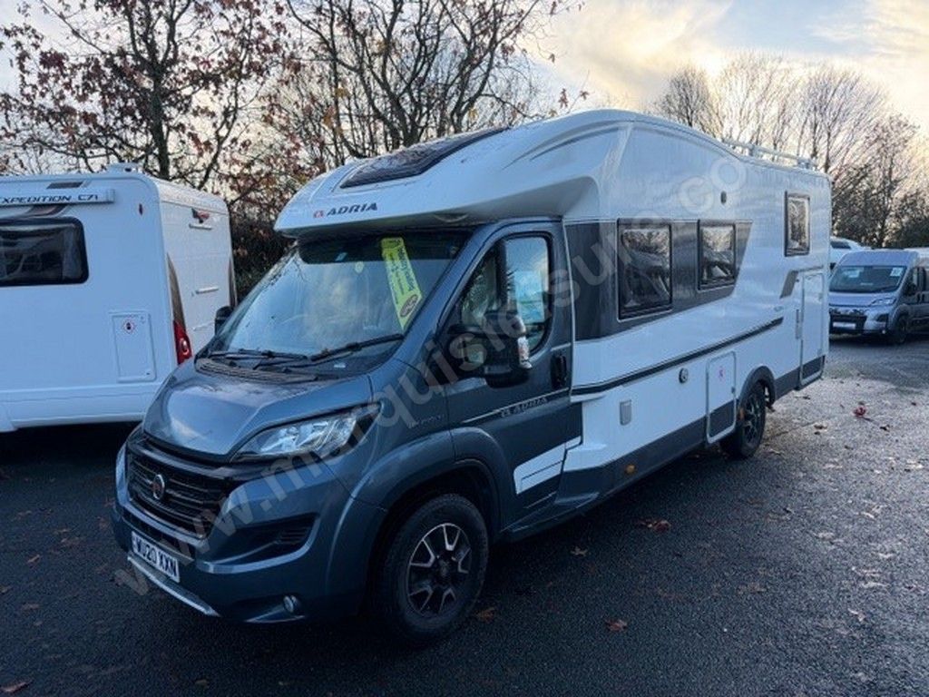 2020 Adria MATRIX 670 SC PLUS - Exterior - Front