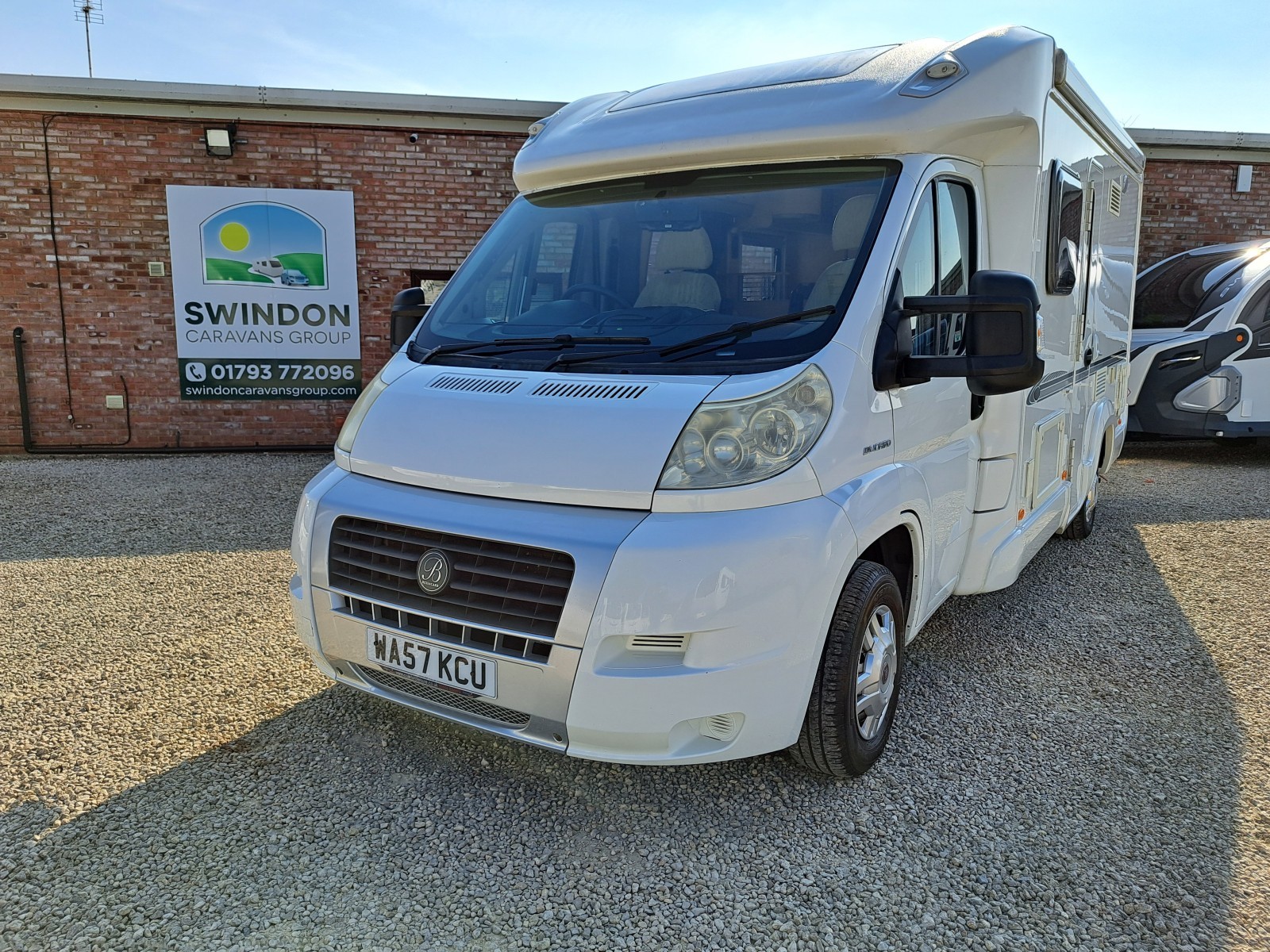 Bessacarr Used Bessacarr E540 2007 Mu - Exterior - Front