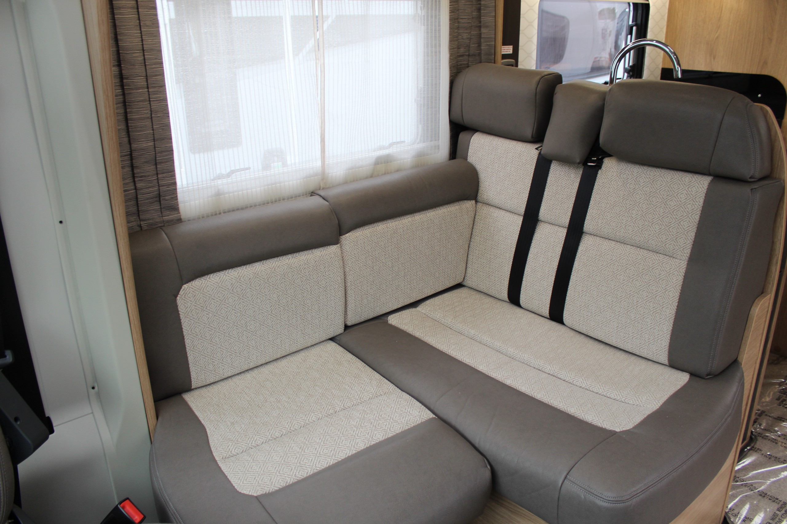 2024 Auto-Trail Tracker RB