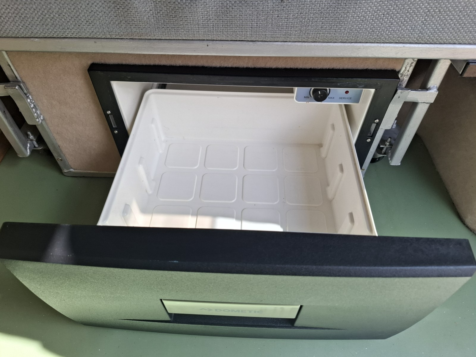 2018 Mitsubishi Delica