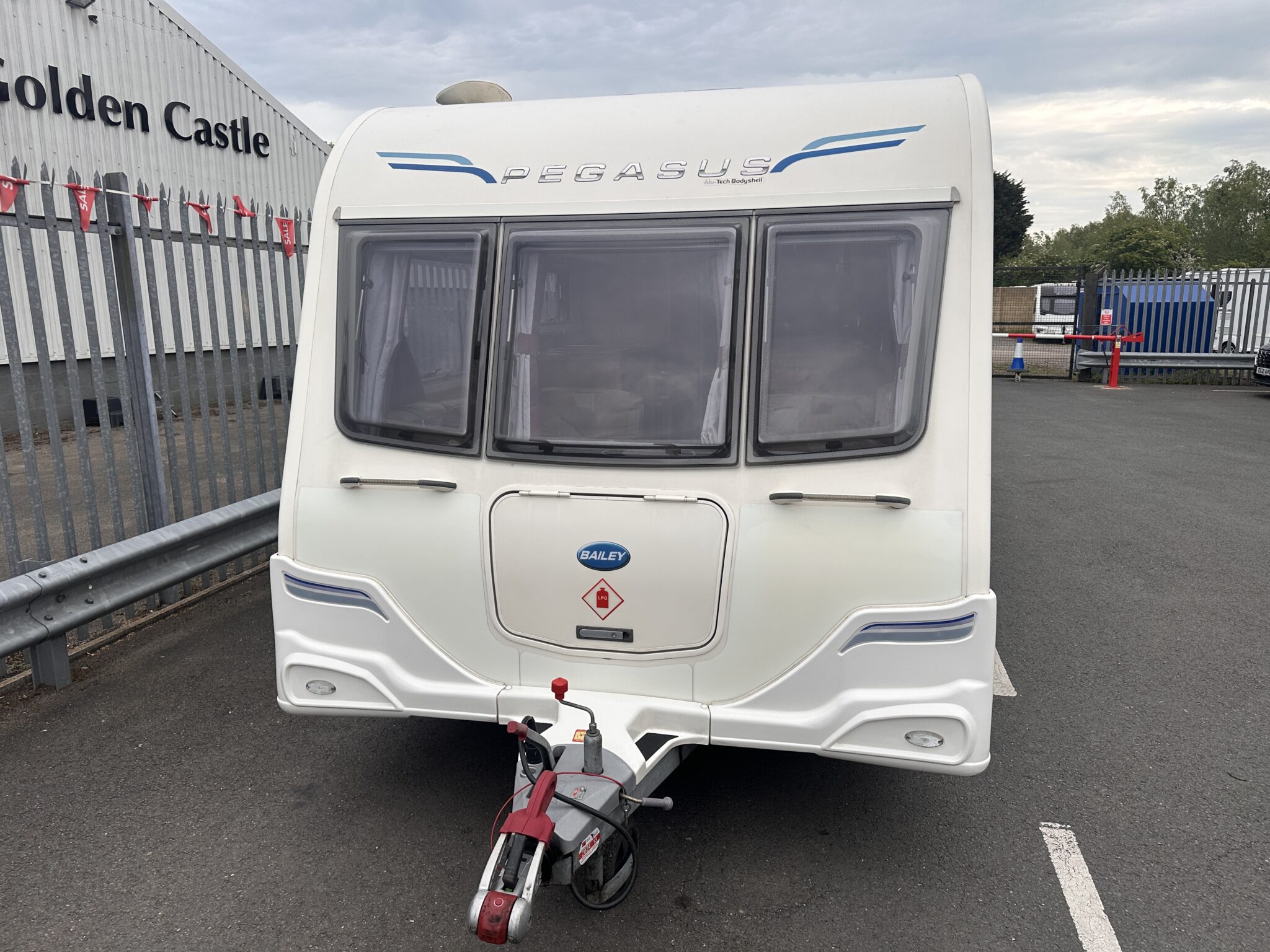 Exterior - Front