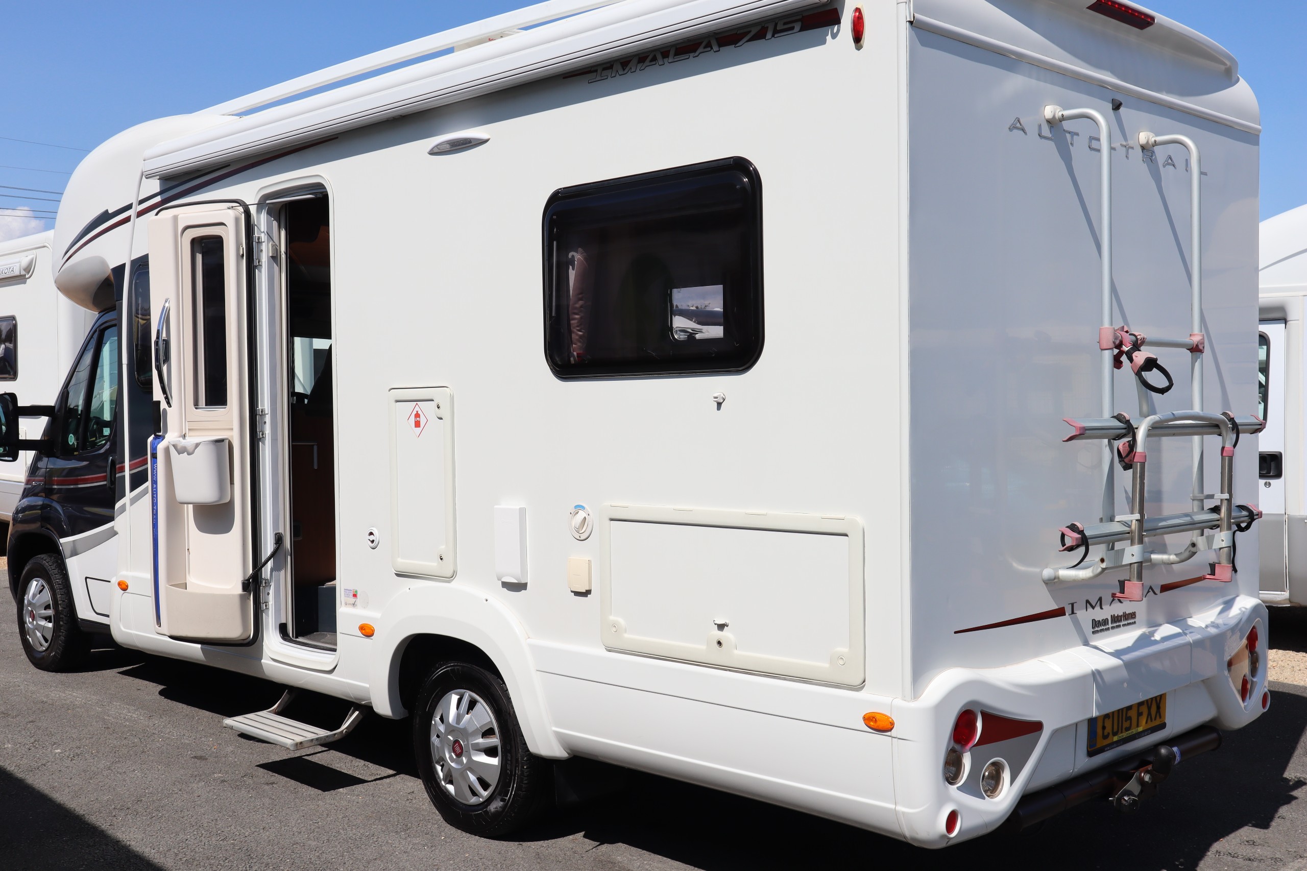 2015 Auto-Trail Imala 715 , 3 seat belts, mot, oil service, habitation service, 12 month warranty