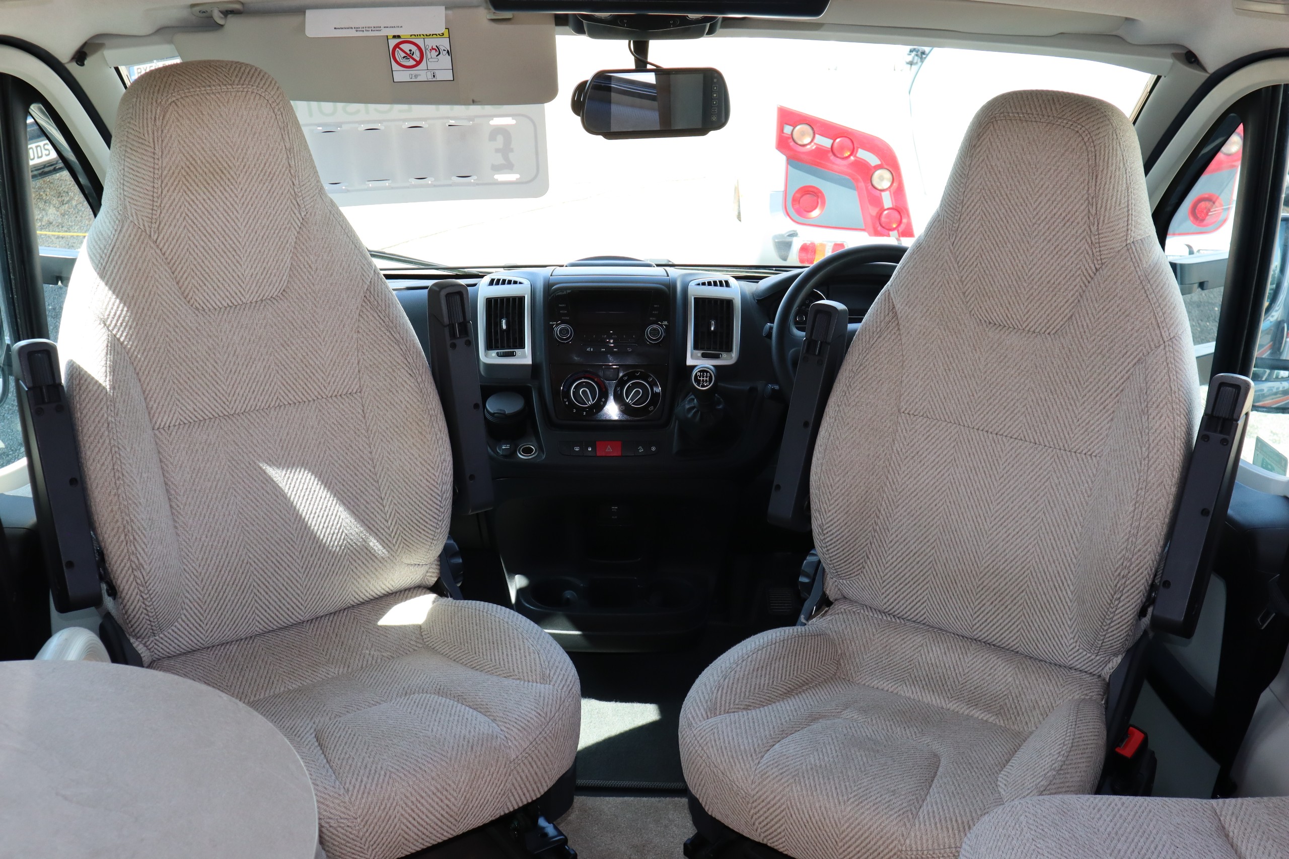 2015 Auto-Trail Imala 715 , 3 seat belts, mot, oil service, habitation service, 12 month warranty