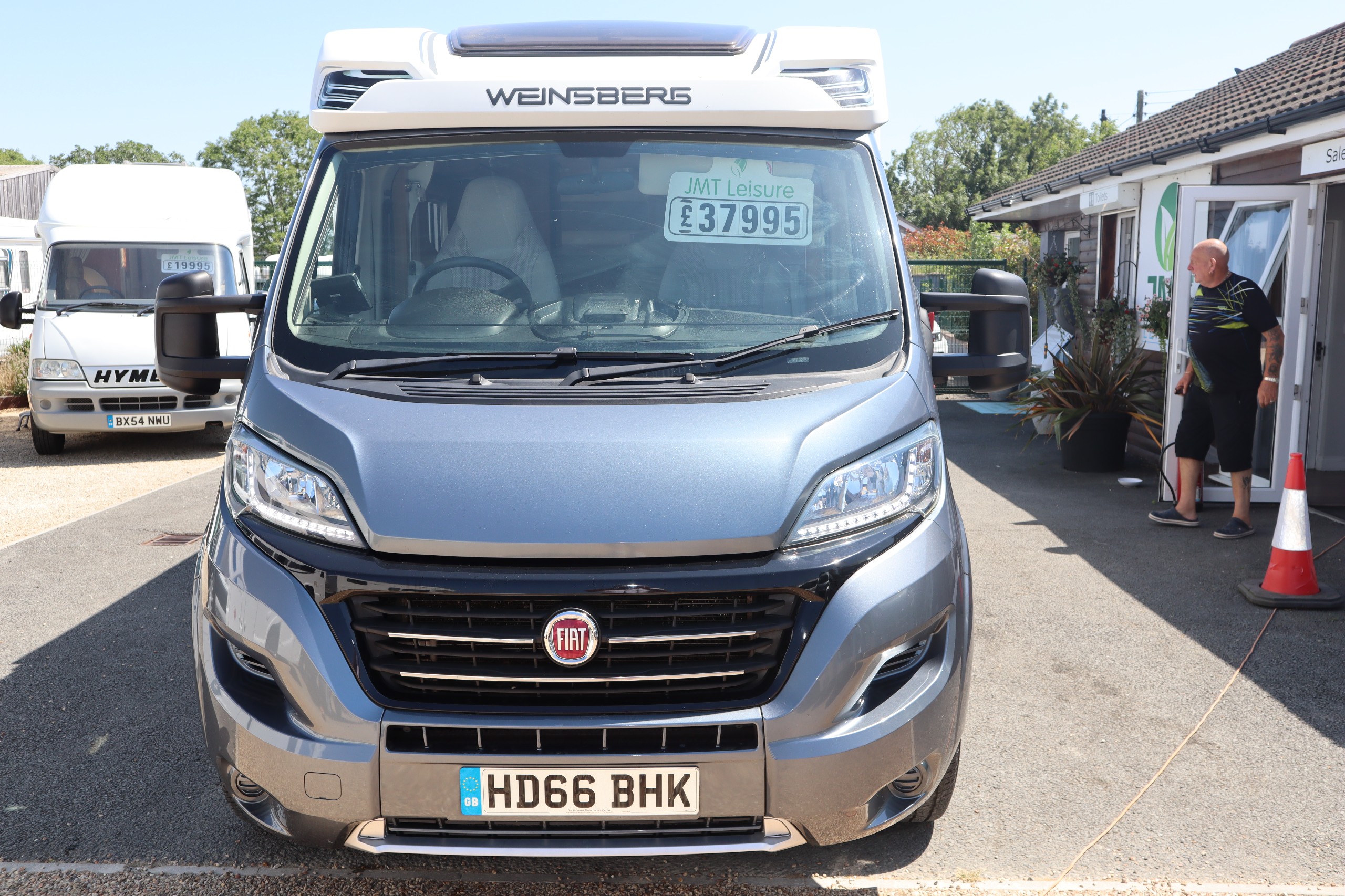 2016 Weinsberg CaraCompact Fiat Ducato, , 4 Belts, MOT, 12 Months Warranty, Habitation Service
