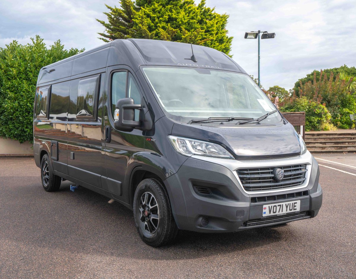 2021 Auto-Trail Expedition 67 140BHP