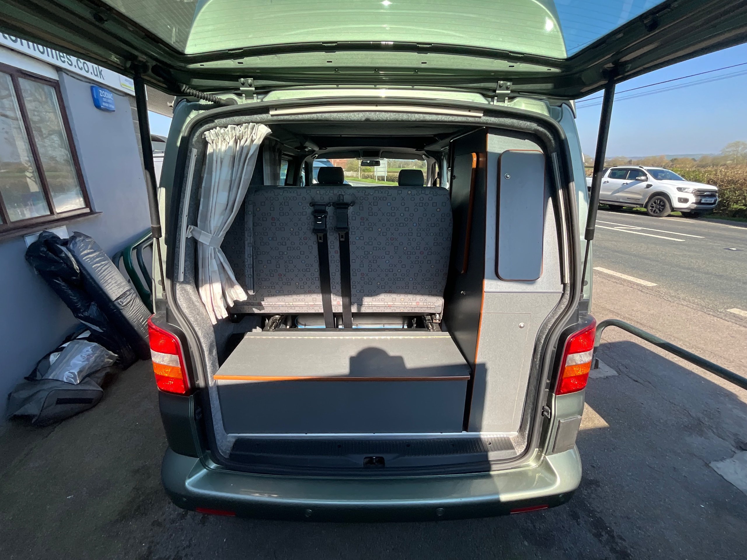 Exterior - Rear