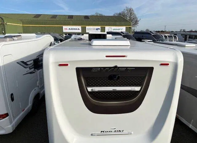 Exterior - Rear