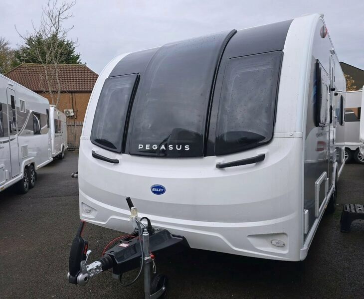 Exterior - Front