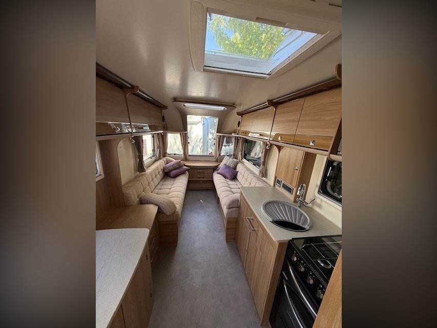 2017 Bailey Unicorn seville INC MOVER