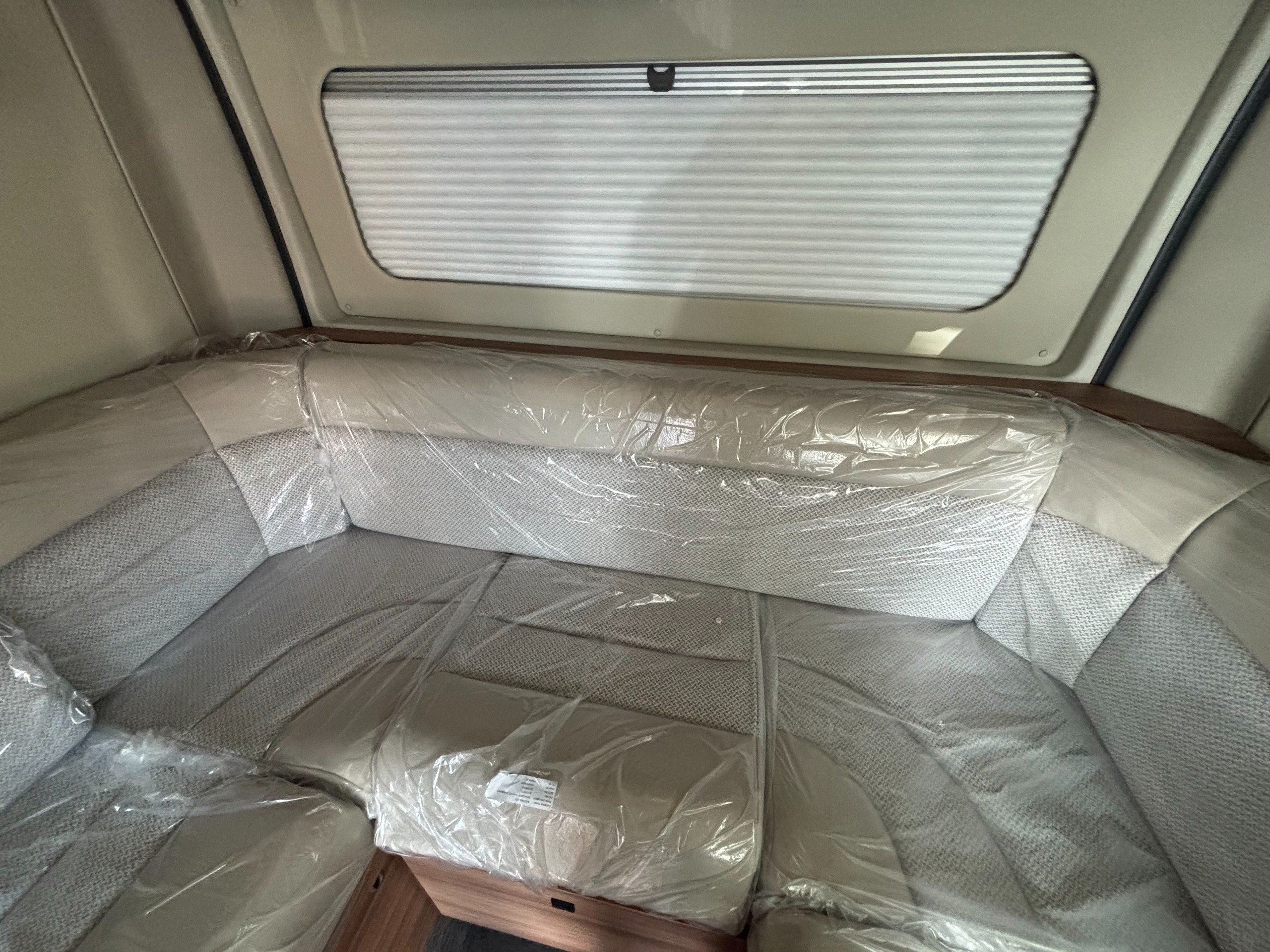 2027 Auto-Trail V-Line 635 Sport