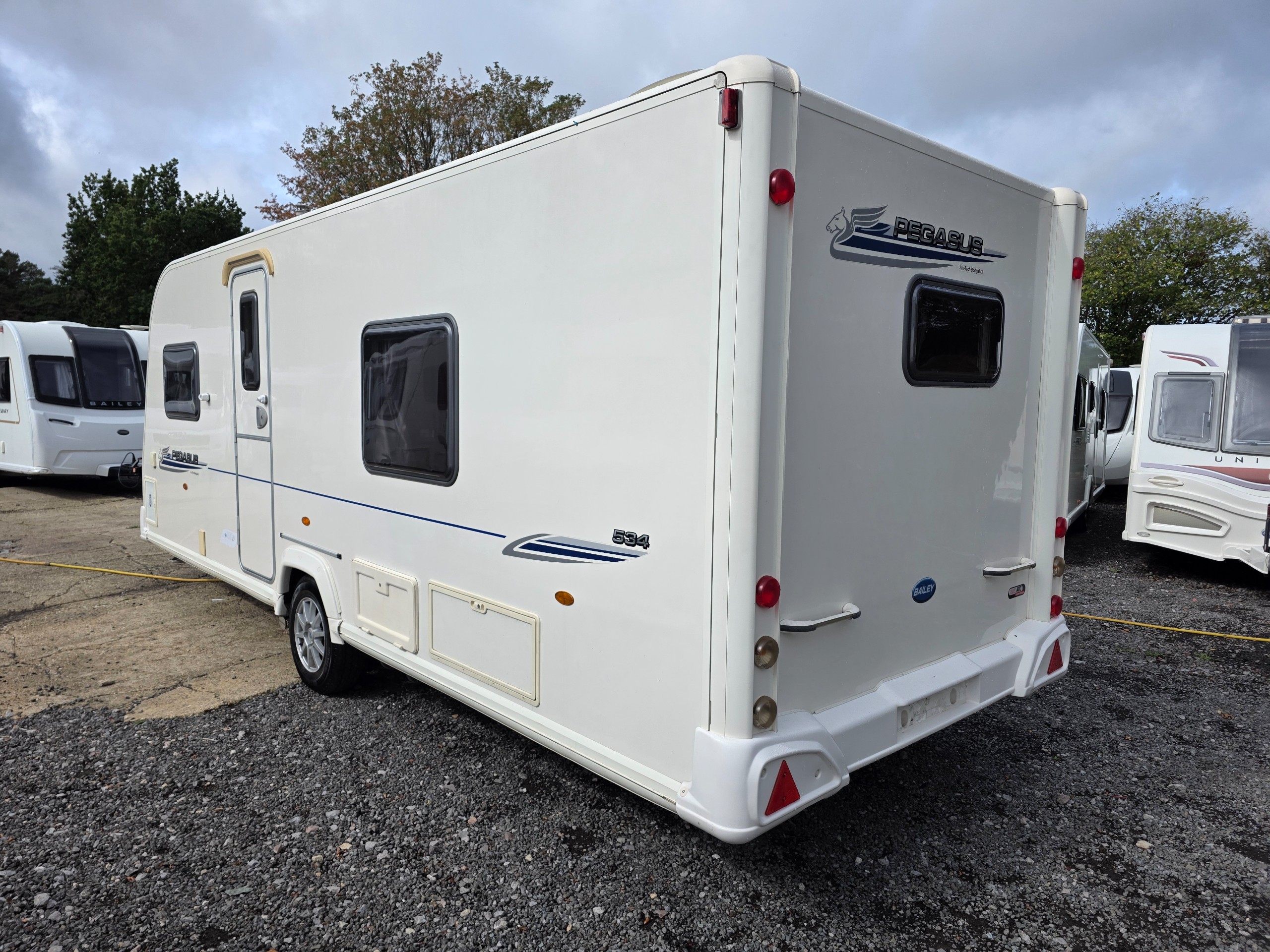 Exterior - Rear