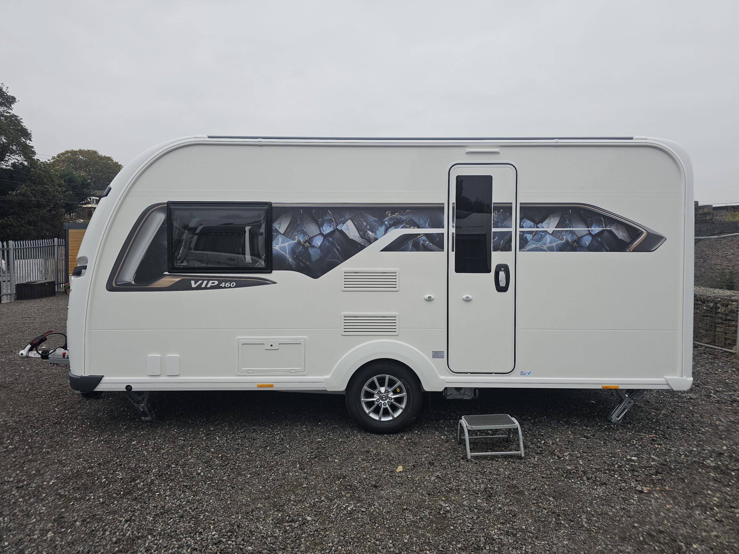 Exterior - Front