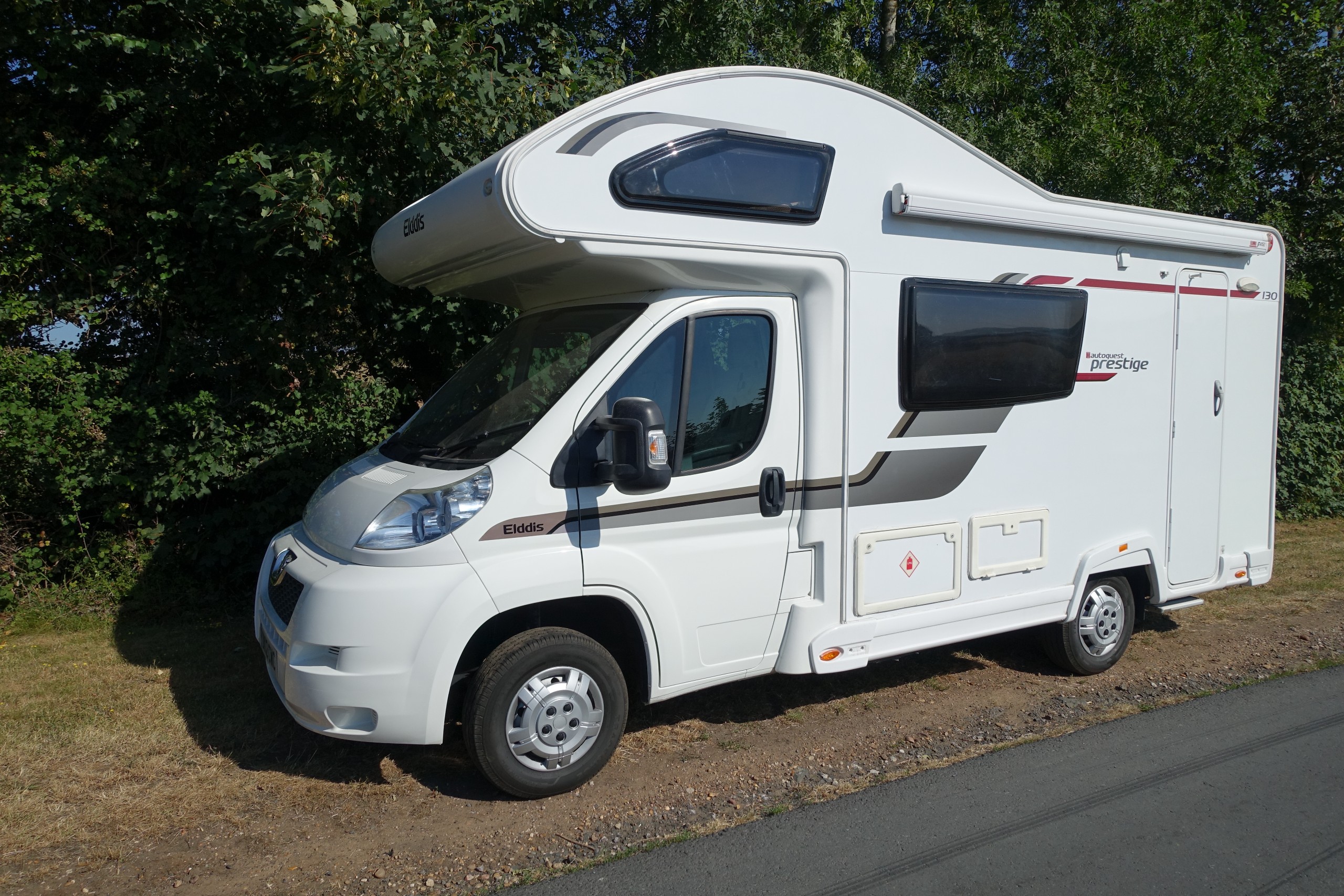 Elddis Autoquest 130 2.2 HDi 333 Chassis Cab 2dr Diesel Manual FWD L2 (110 bhp)