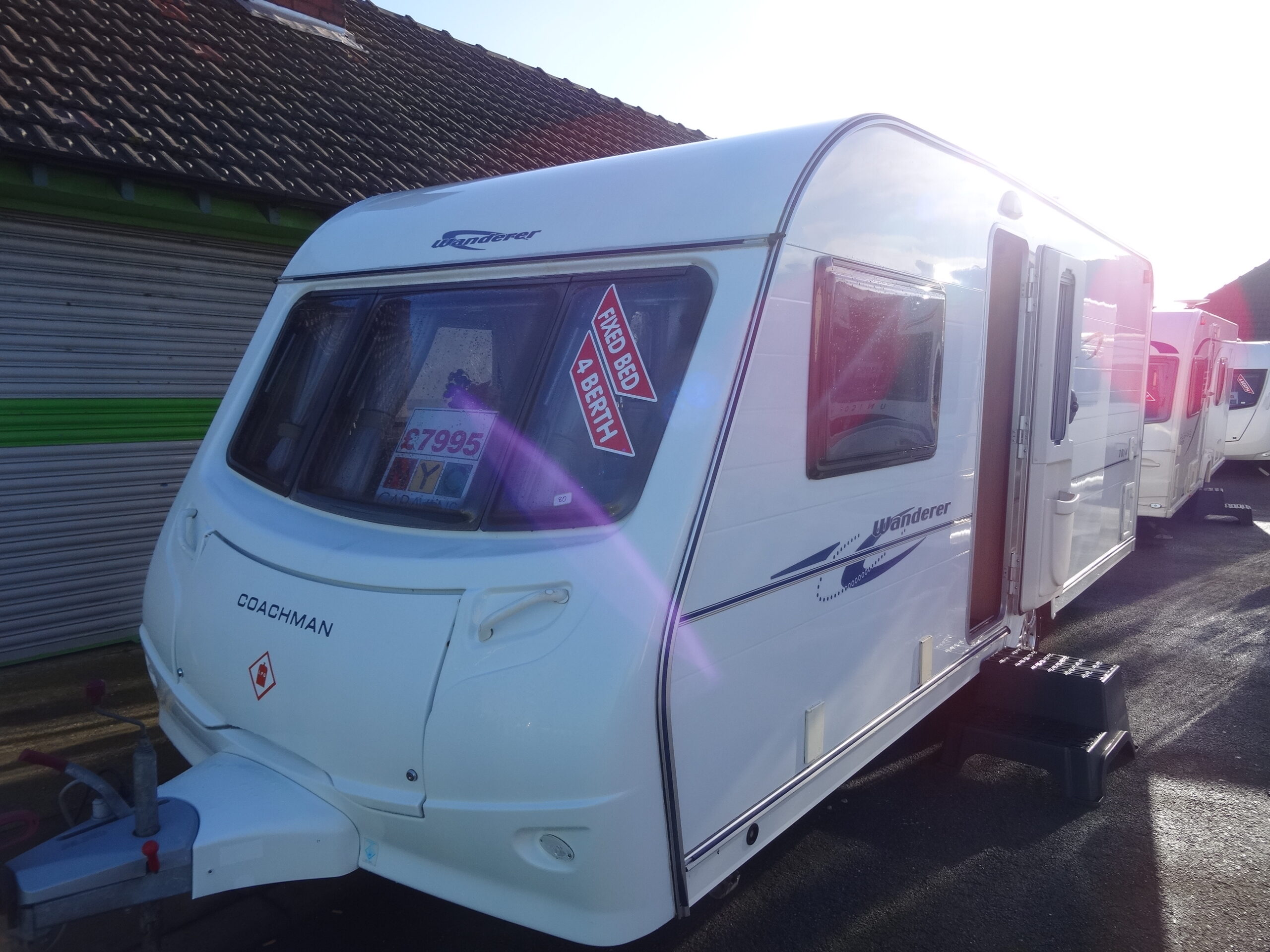 Coachman Wanderer - Exterior - Front