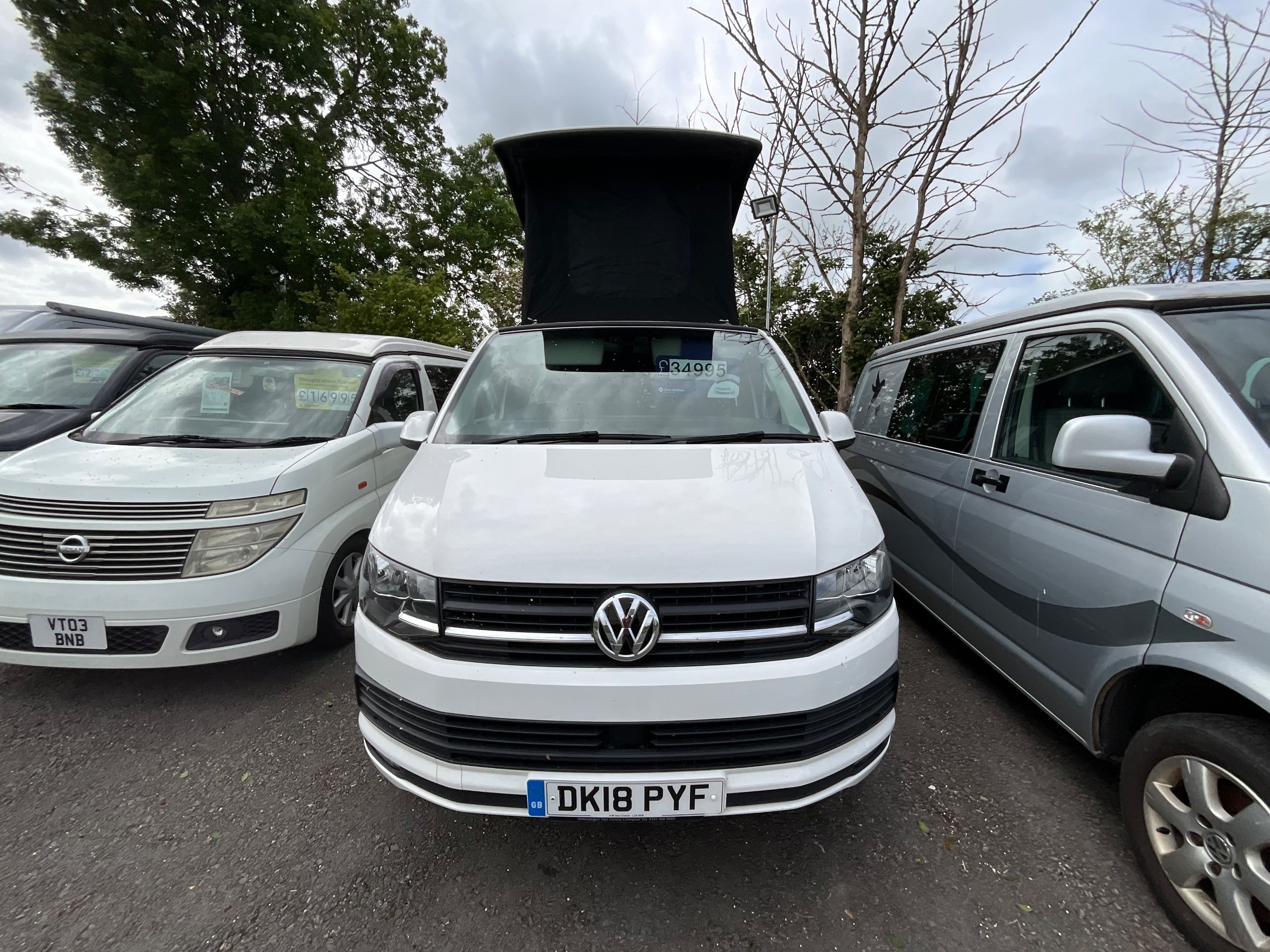 2018 Volkswagen Transporter - Exterior - Front