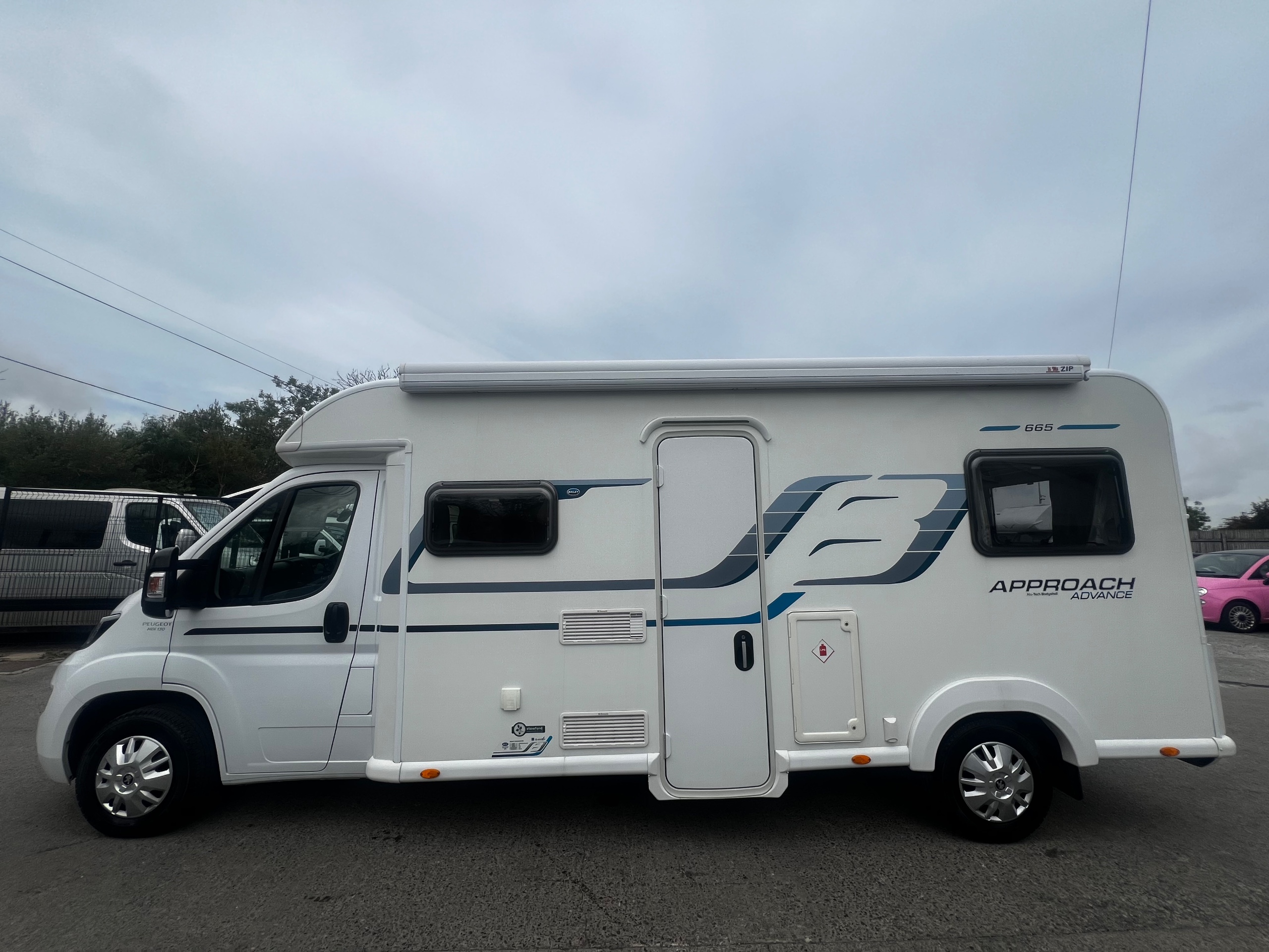 Bailey Approach Advance 665 6 berth. 6 belts.  Full history.  MOT June 2027