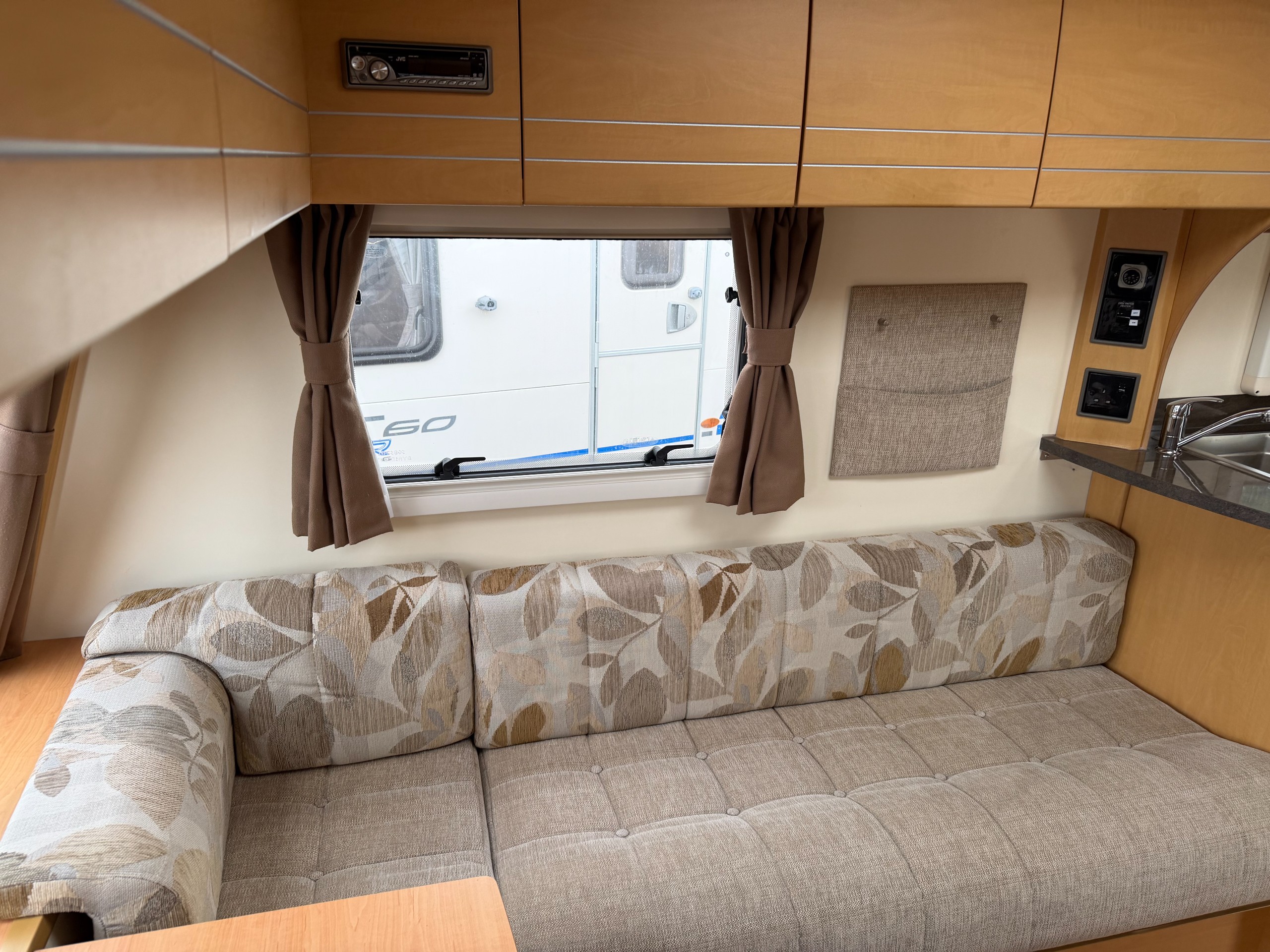 2010 Bailey Olympus 462