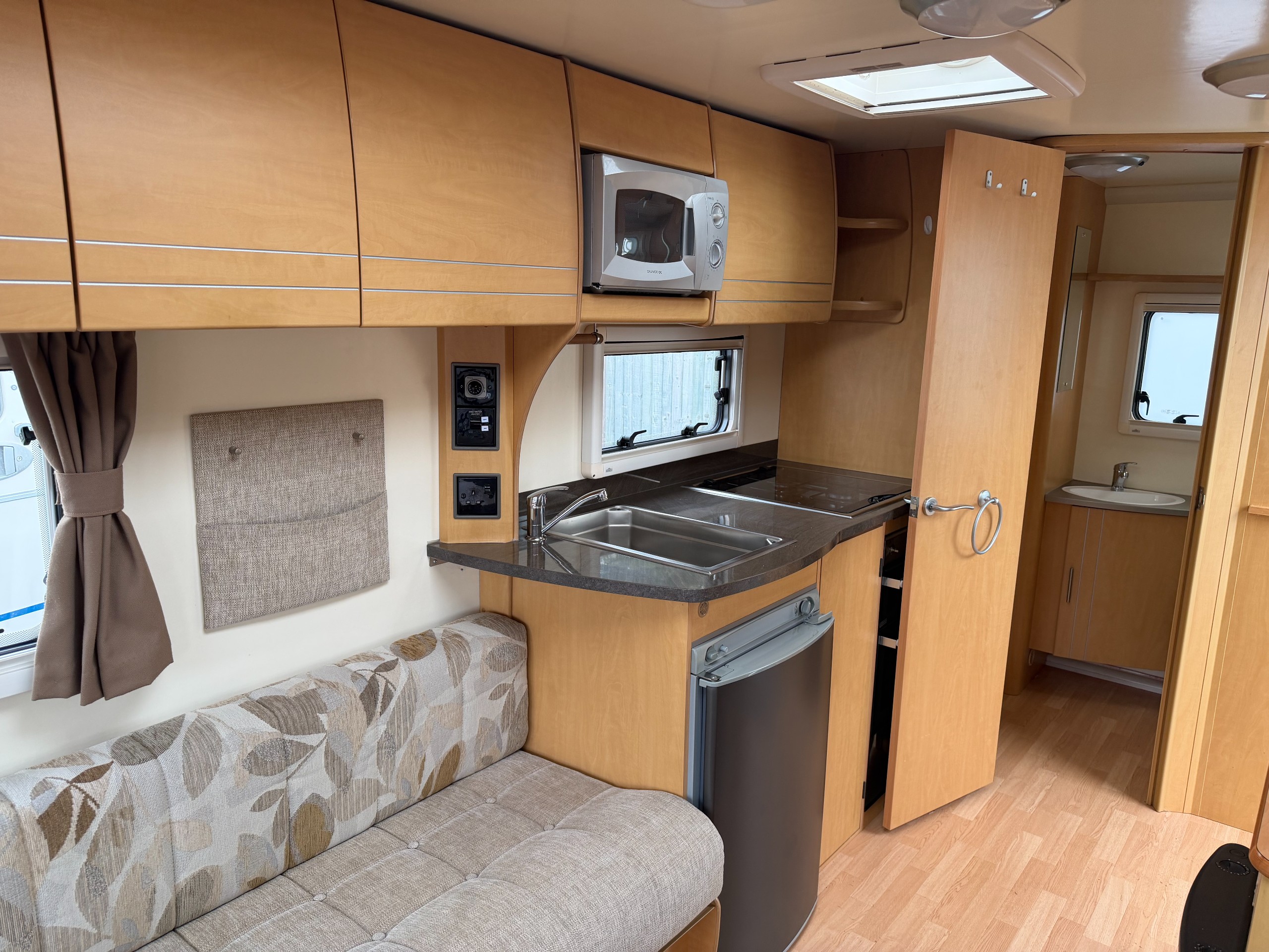 2010 Bailey Olympus 462