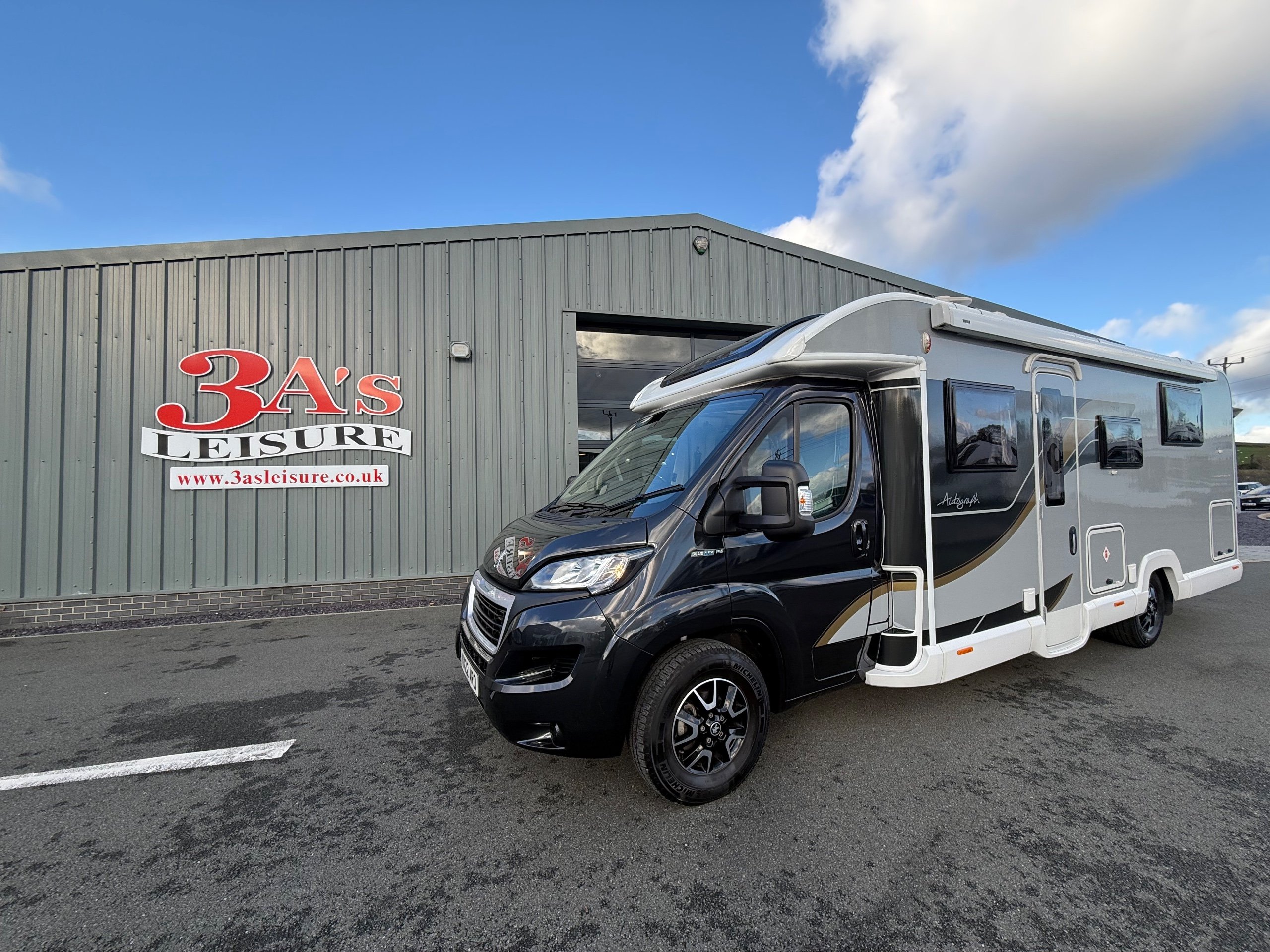 2022 Bailey Autograph 79-4I 4-Berth Island Bed Motorhome - Photo 1