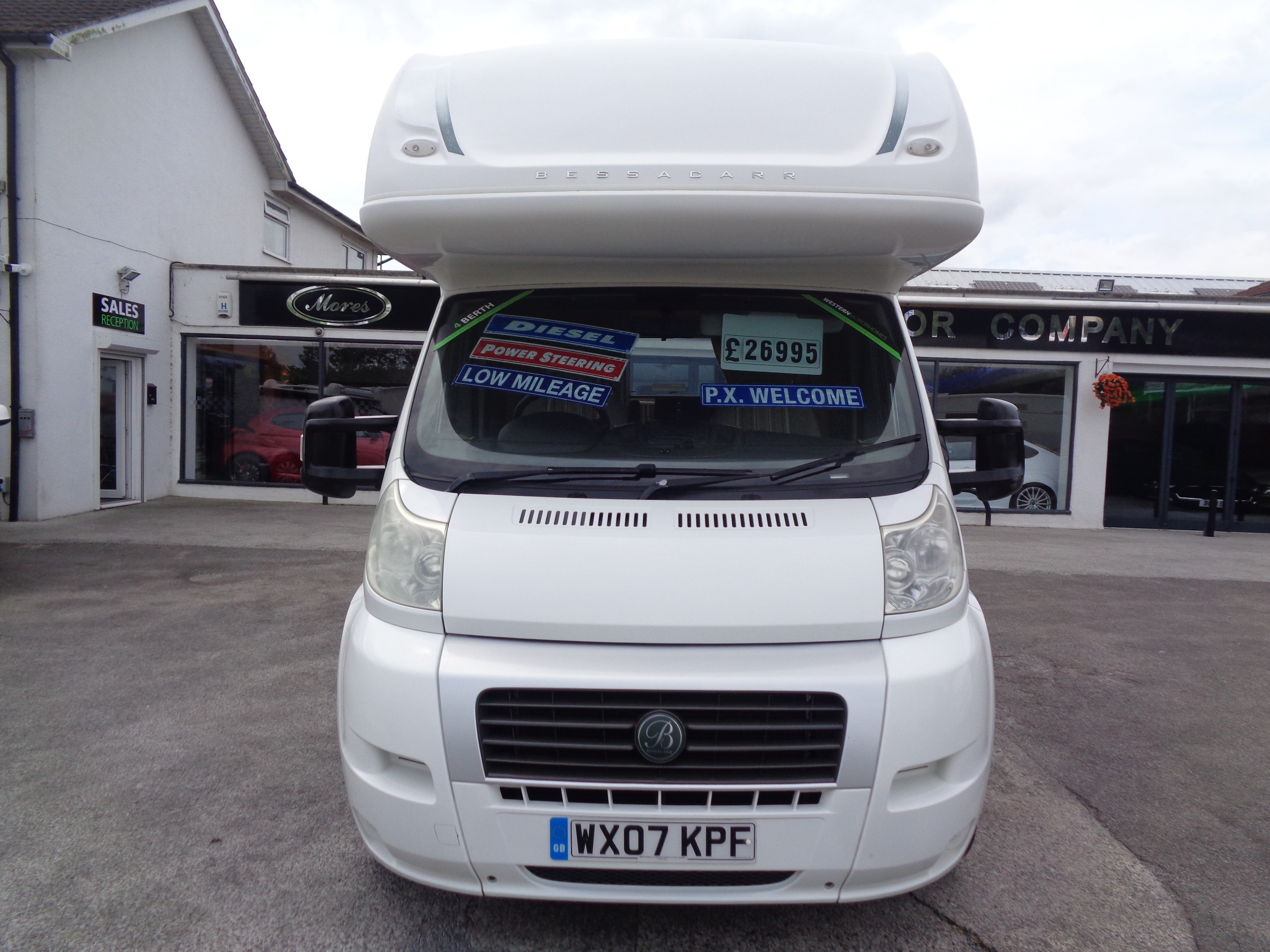 Bessacarr E425 4 Berth Fiat Ducato