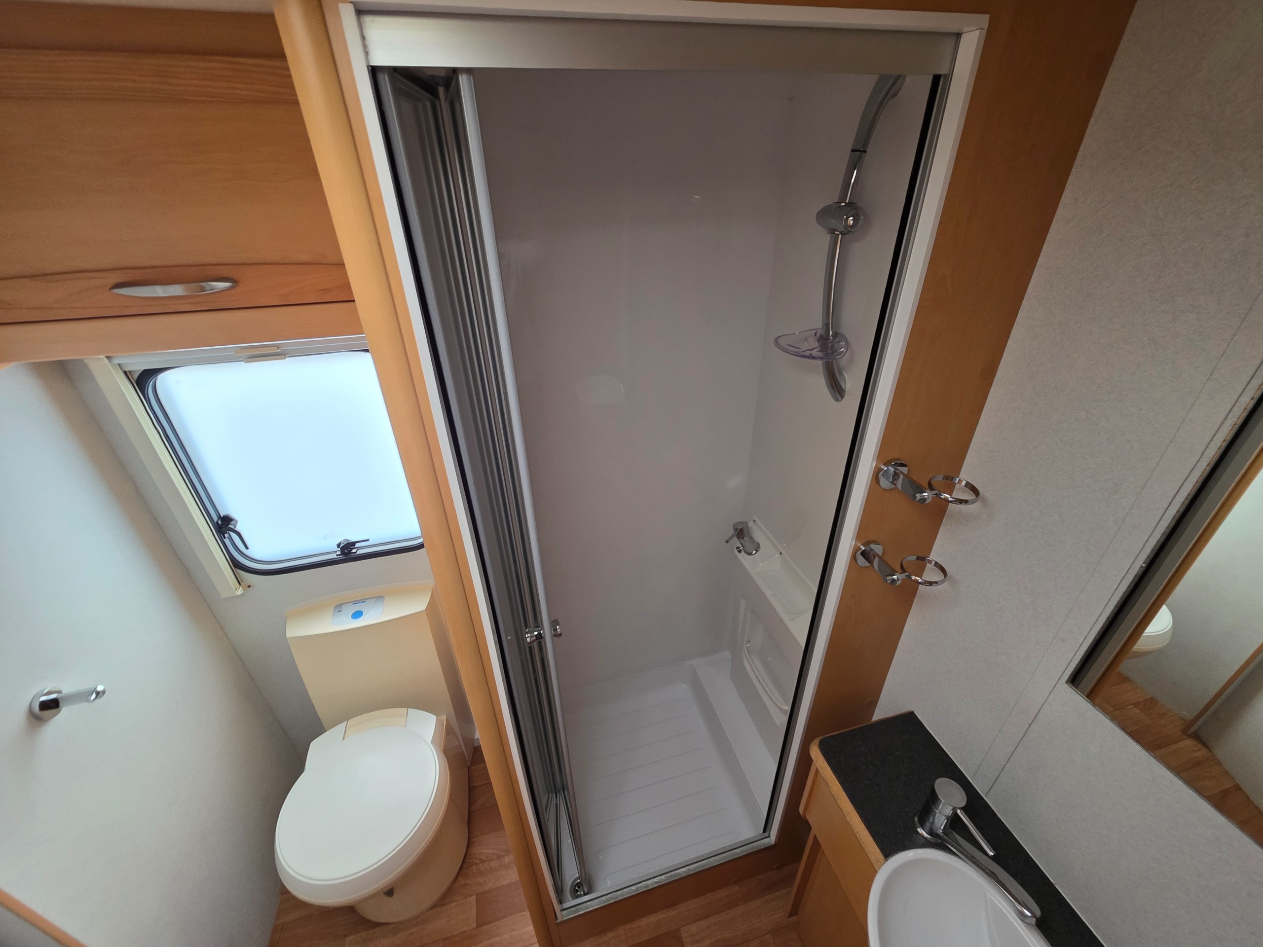 2010 Elddis Avante 524