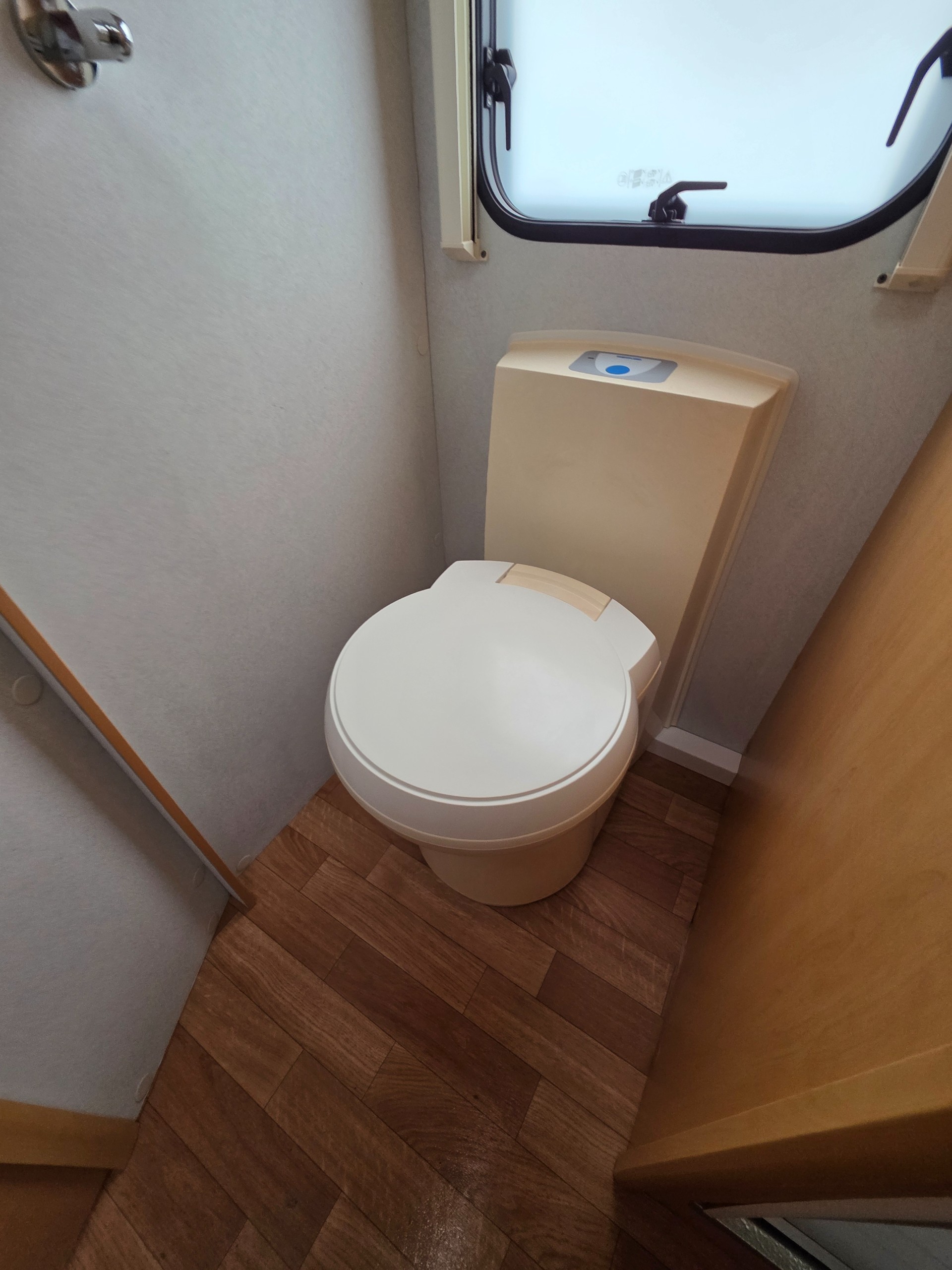 2010 Elddis Avante 524