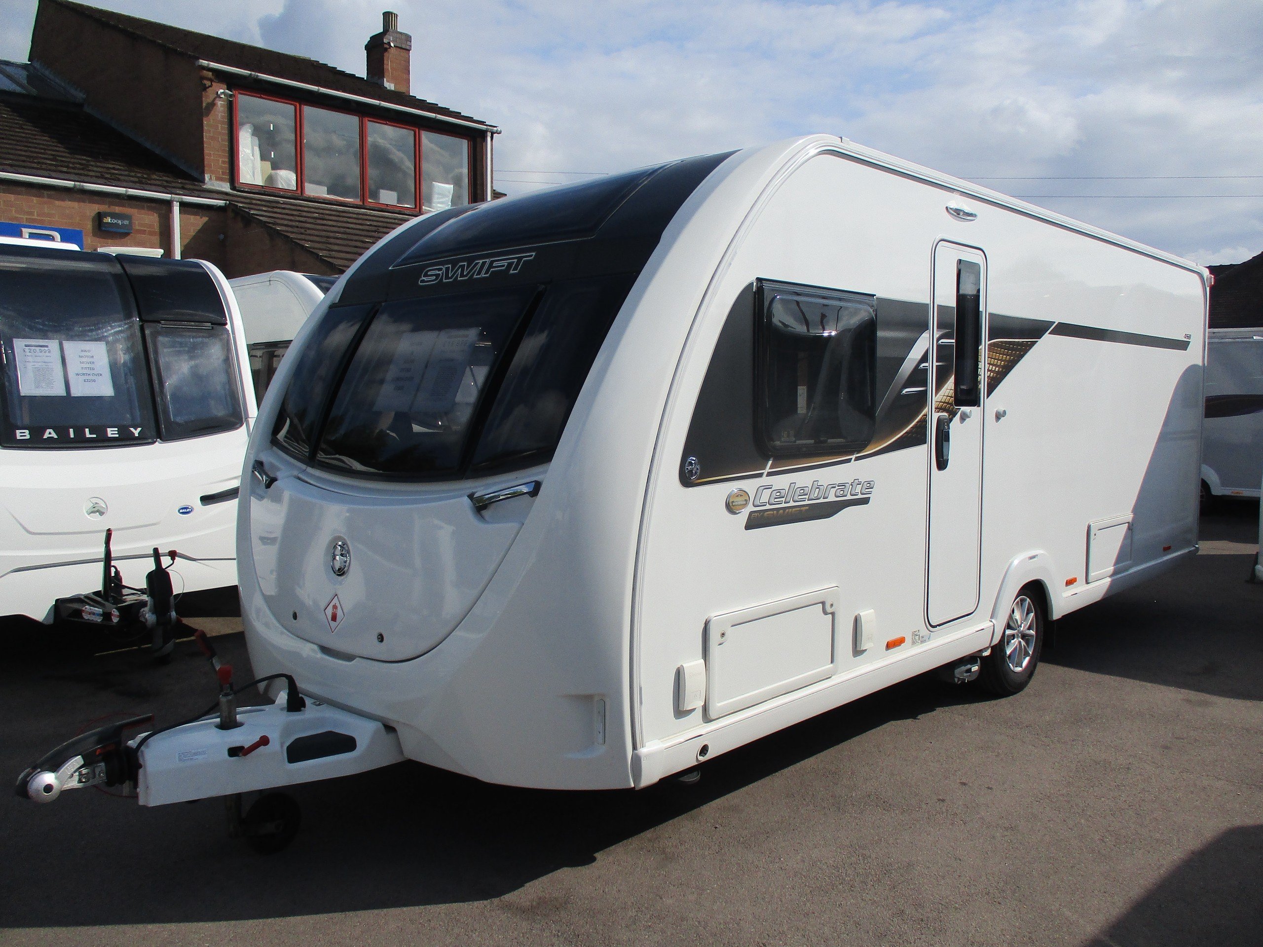2022 Swift Celebrate 4SB INC MOVER & SOLAR