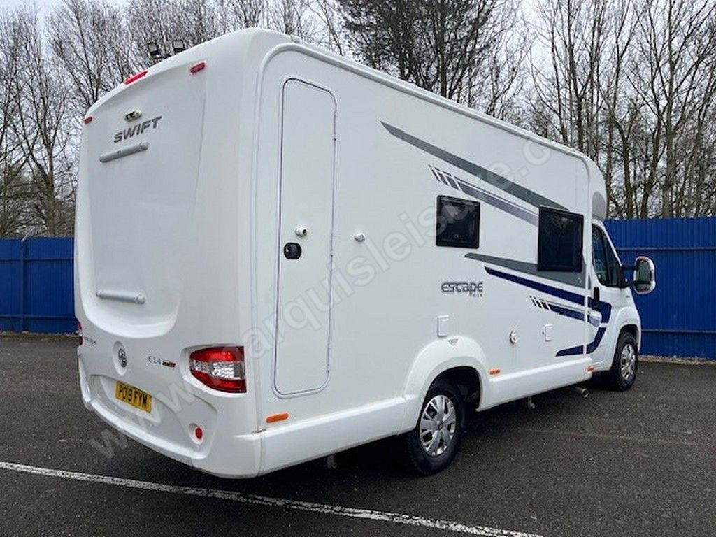 Exterior - Rear