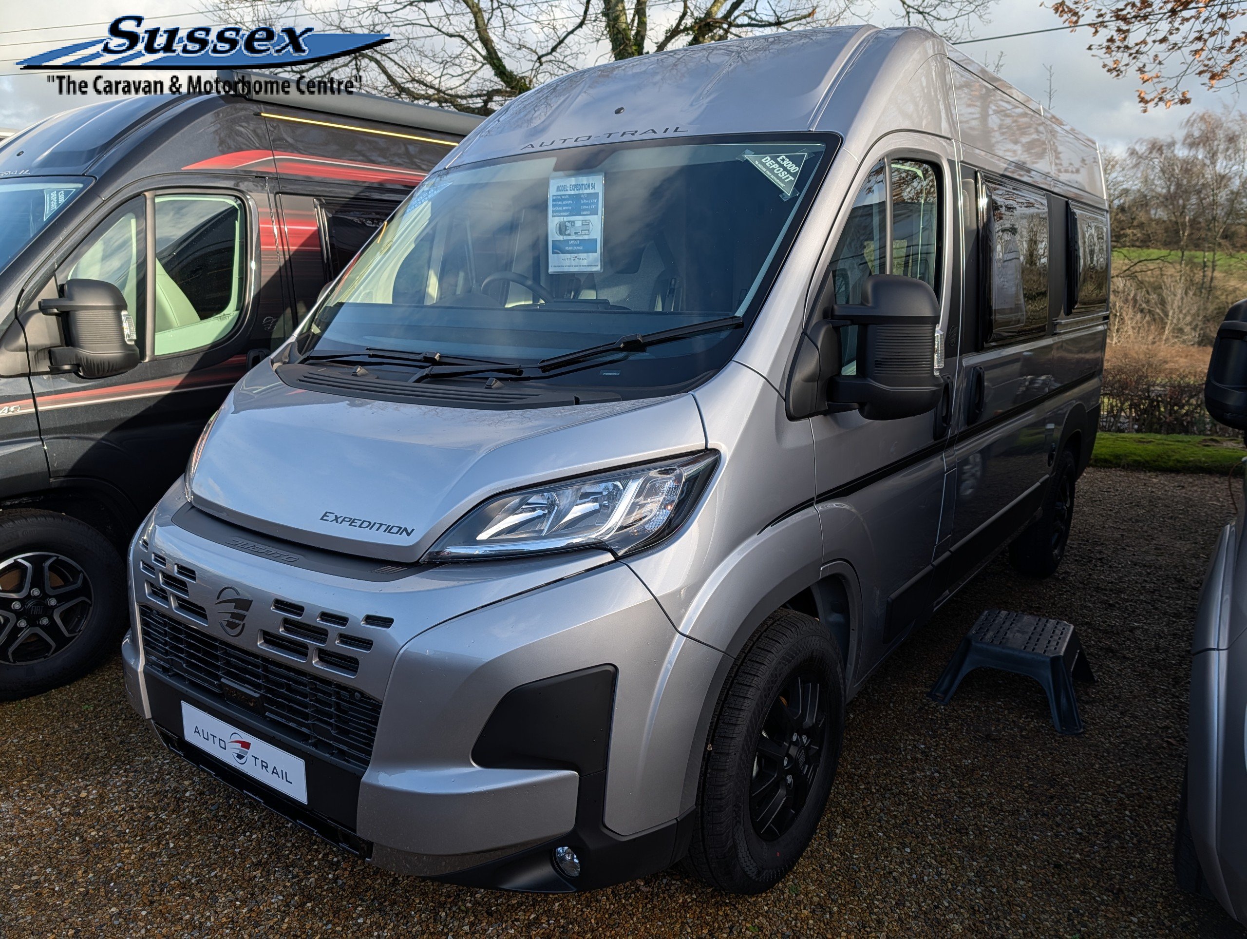 2027 Auto-Trail Expedition 54 Fitted options include reverse camera, Apple carplay and cab blinds