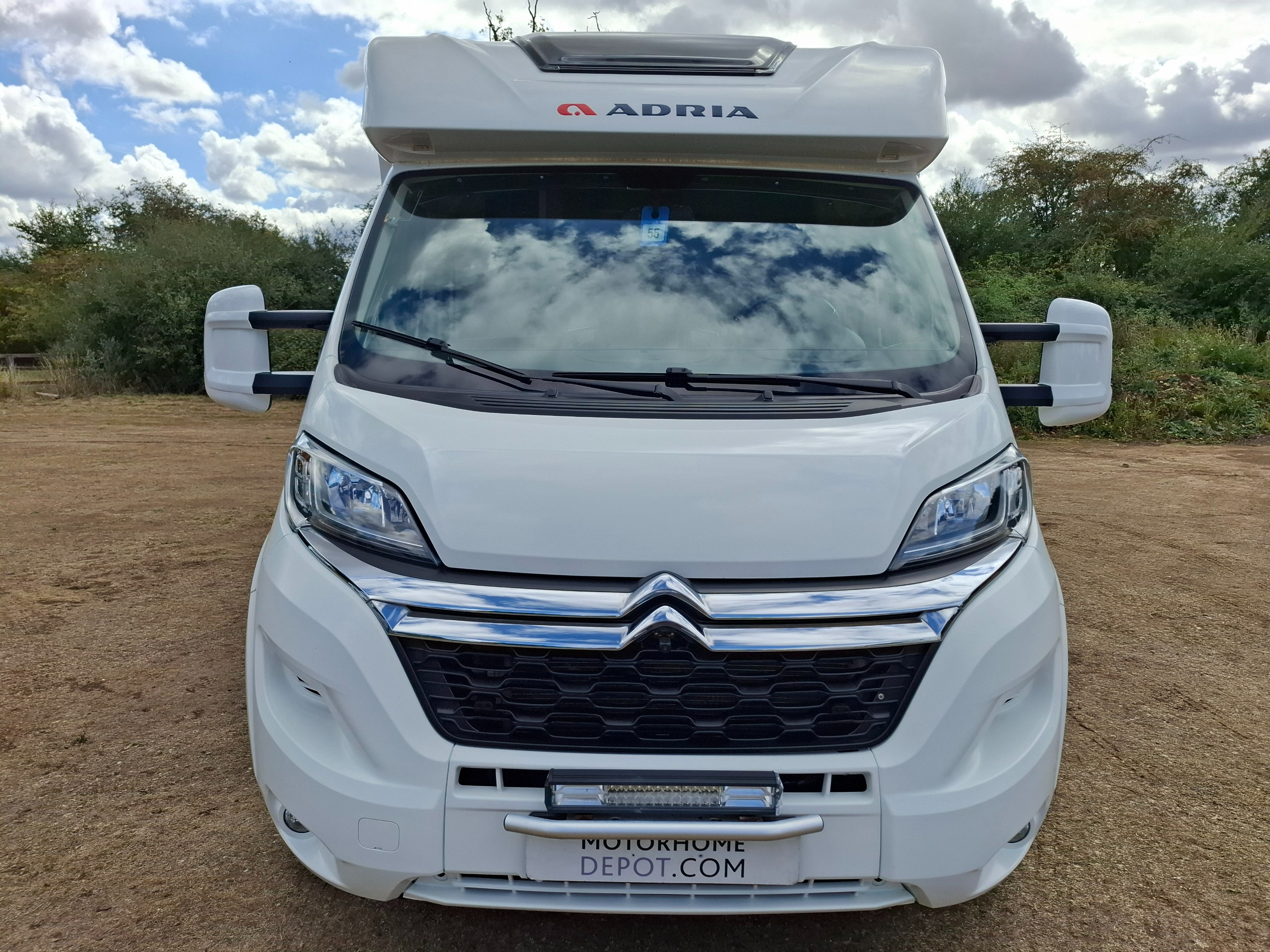2022 Adria Coral Axess 670SC