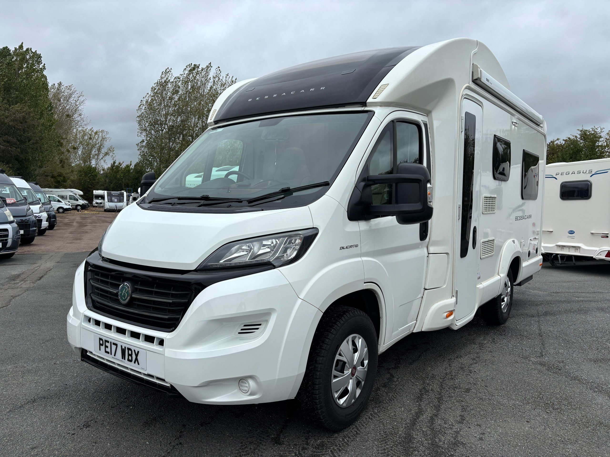 2017 Bessacarr 462 - Exterior - Front