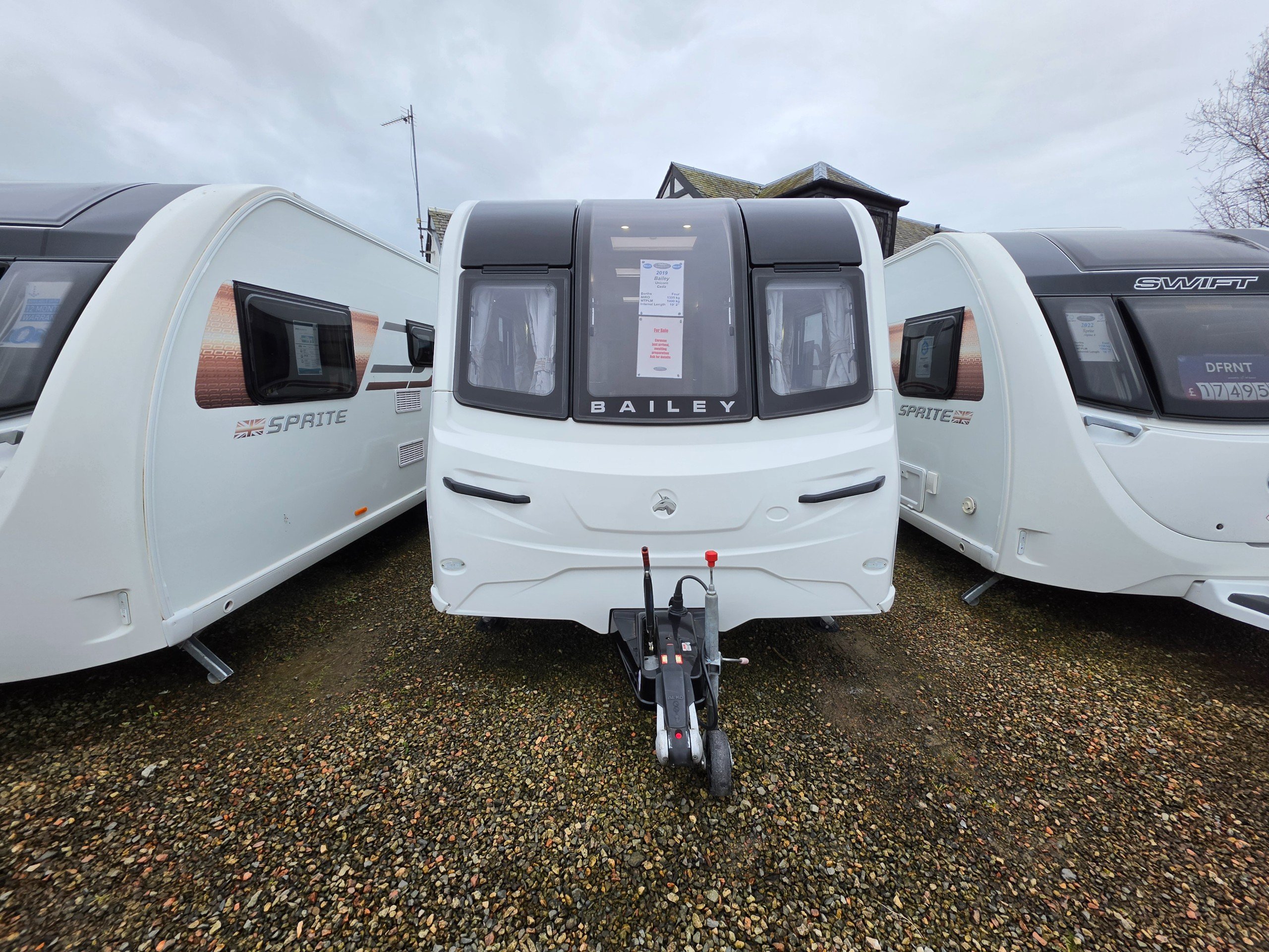 2019 Bailey Unicorn Cadiz - Exterior - Front