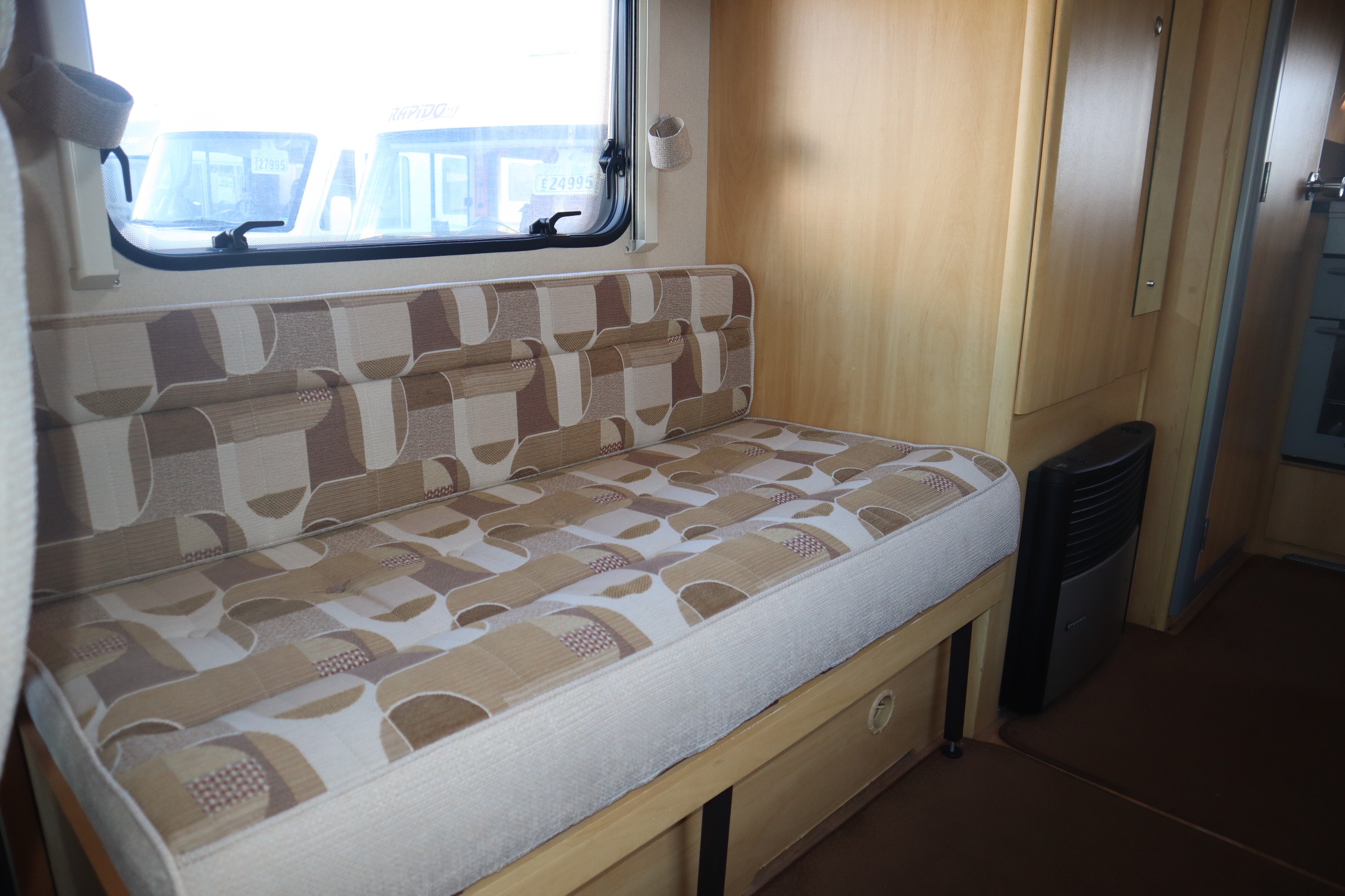 2008 Ace Capri Fiat Ducato , 2 belts, Compact Short Motorhome, 12 Months Warranty, MOT, Habitation Service 12