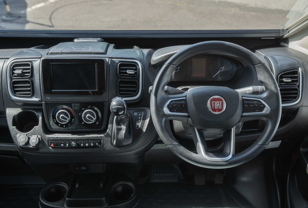 2022 Adria Twin Supreme 600 SPB 140BHP Auto