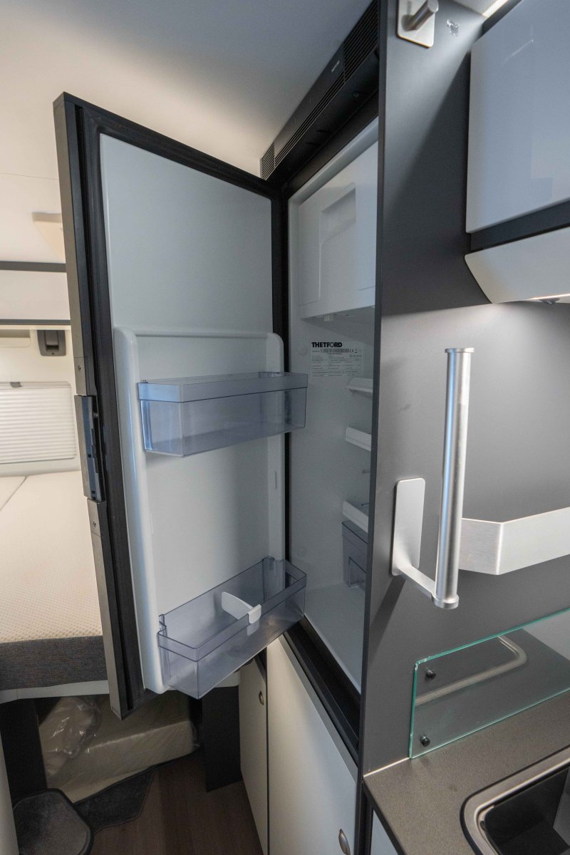 2022 Adria Twin Supreme 600 SPB 140BHP Auto