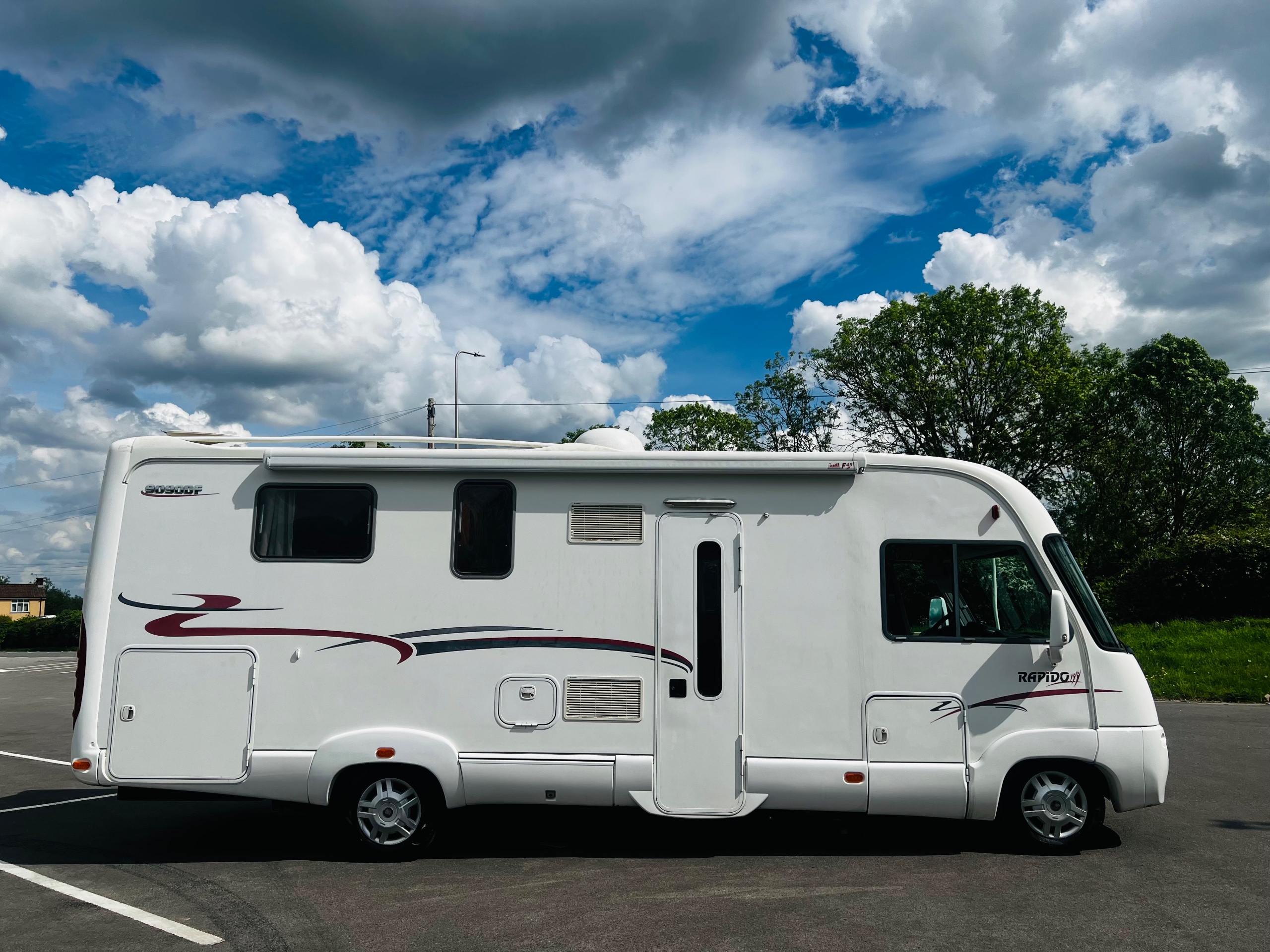 2008 Rapido Series 90DF 9090DF . . Aircon