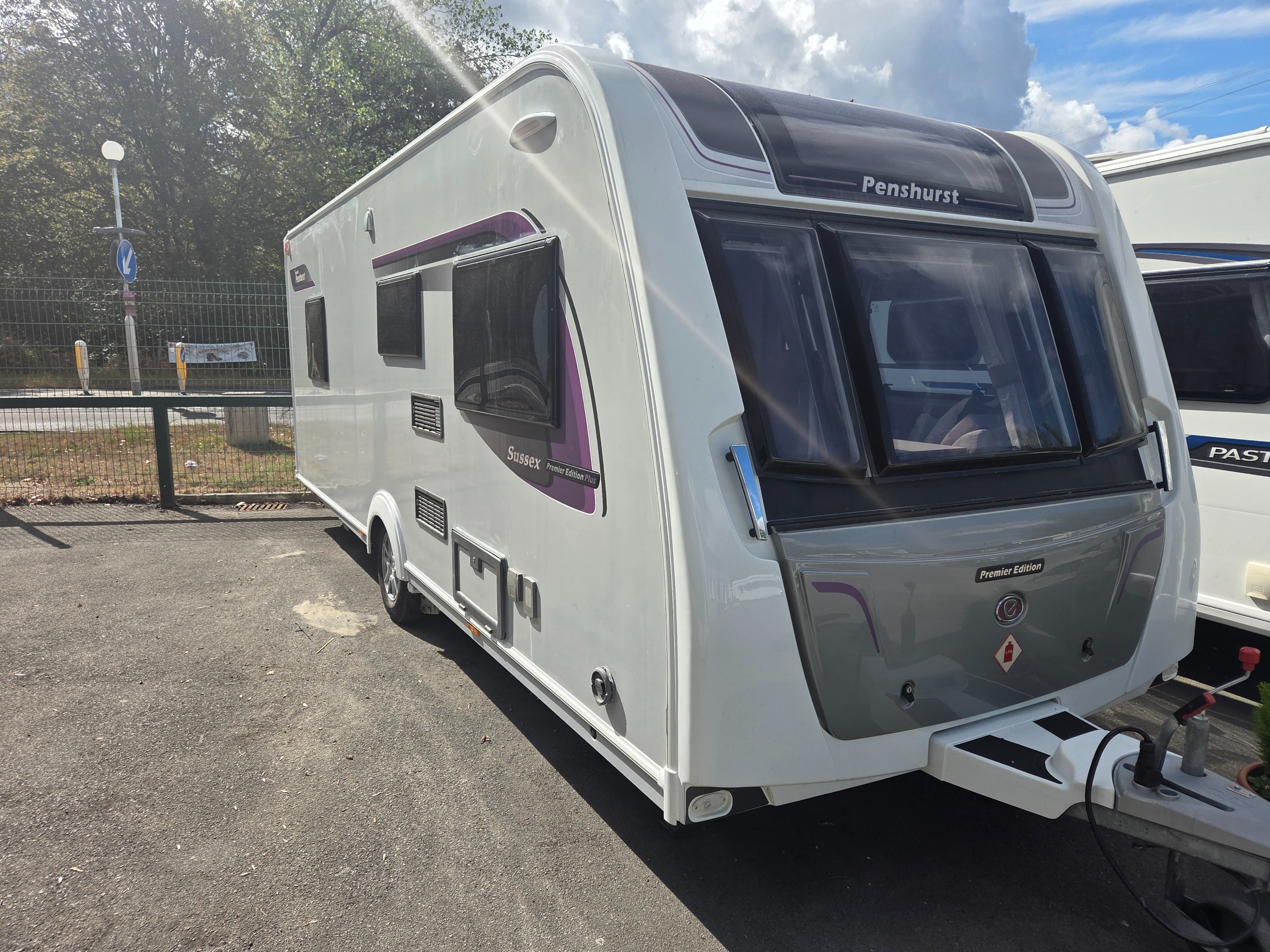 2017 Elddis Affinity 550 Penshurst Plus Sussex Special Edition