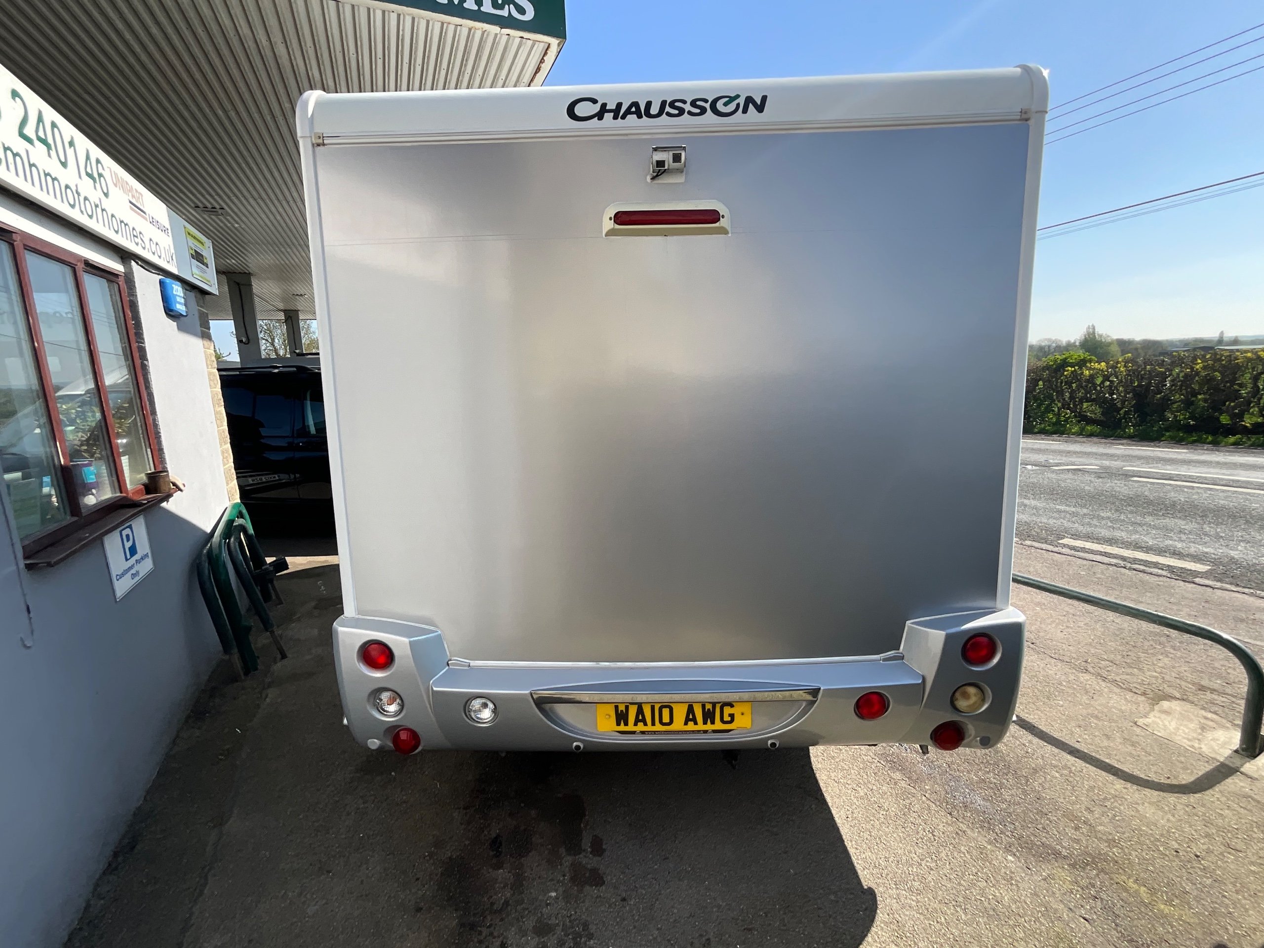 Exterior - Rear