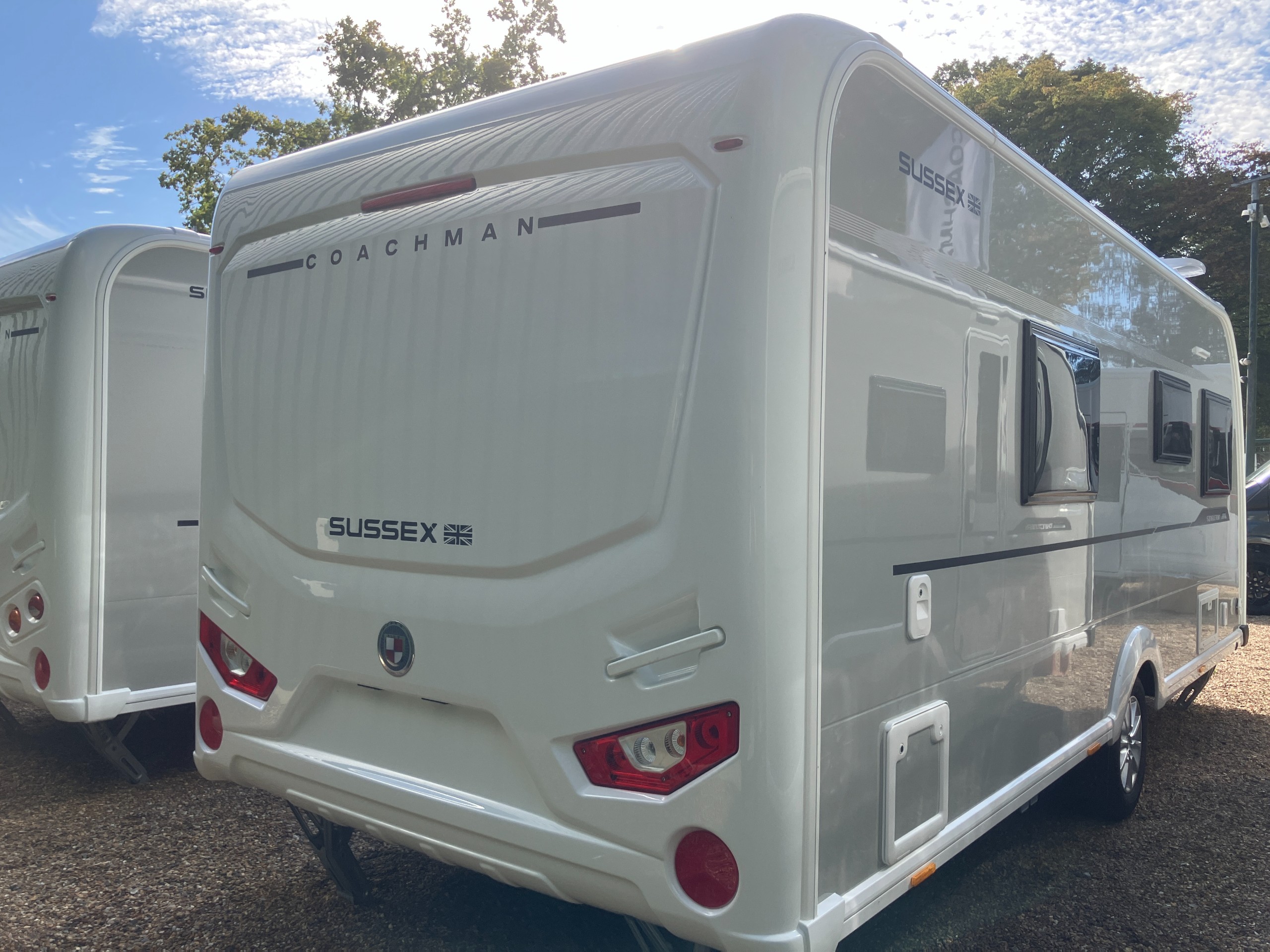 2027 Coachman VIP 565 Singleton Sussex Special Edition - LAST ONE, DEMONSTRATOR DISCOUNT, AVAILABLE NOW!