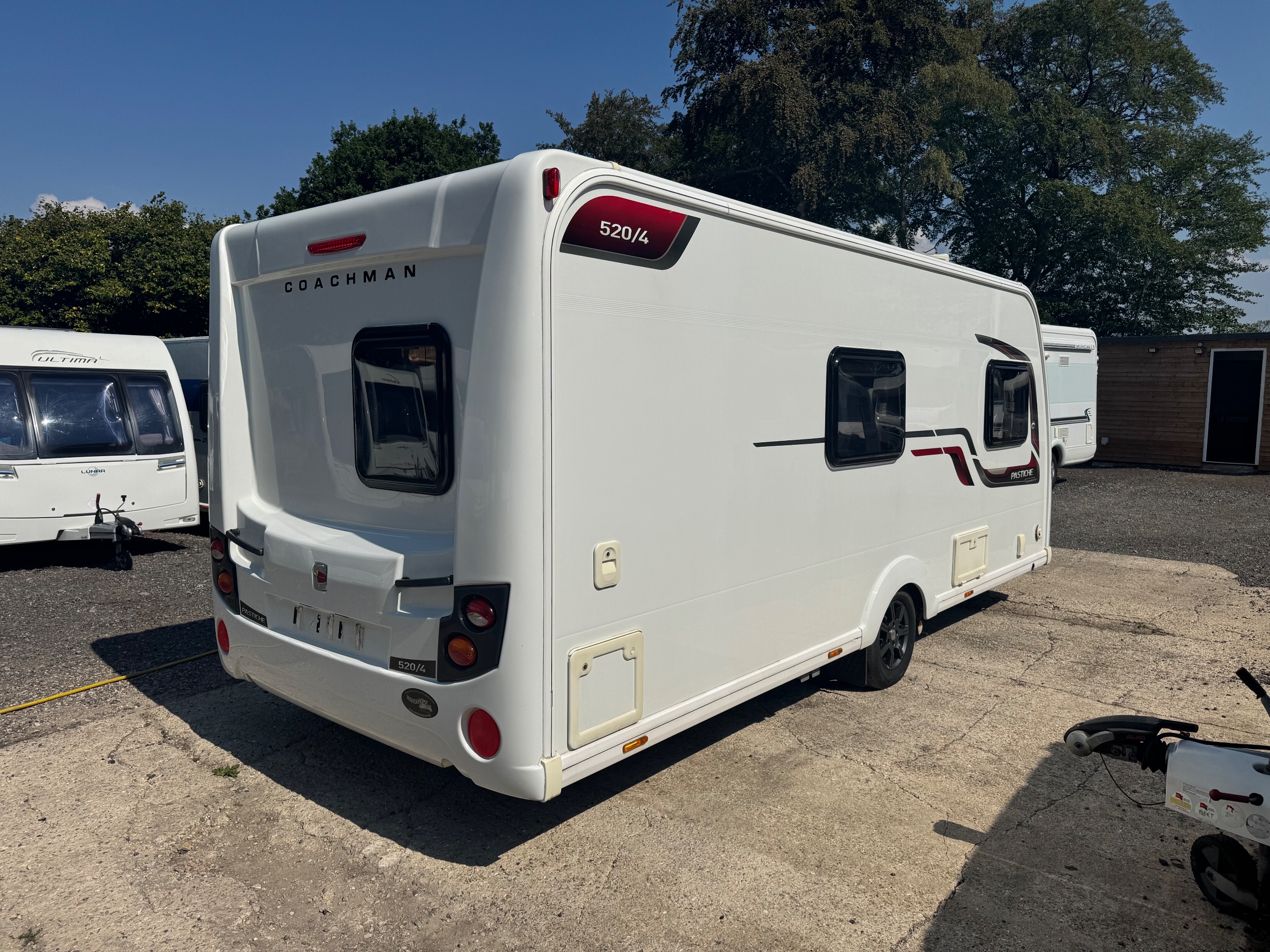 Coachman Pastiche 520