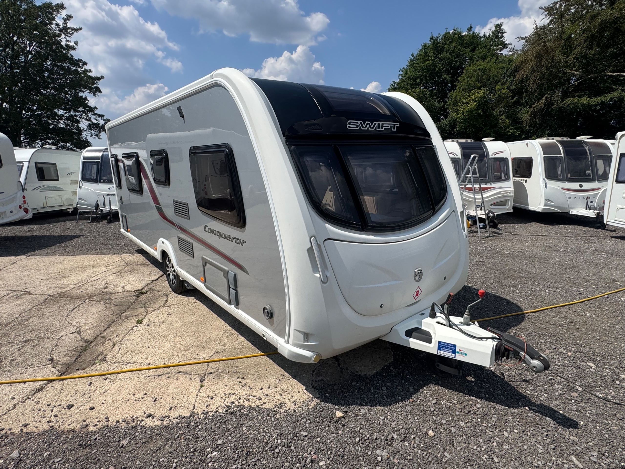 2012 Swift Conqueror 565