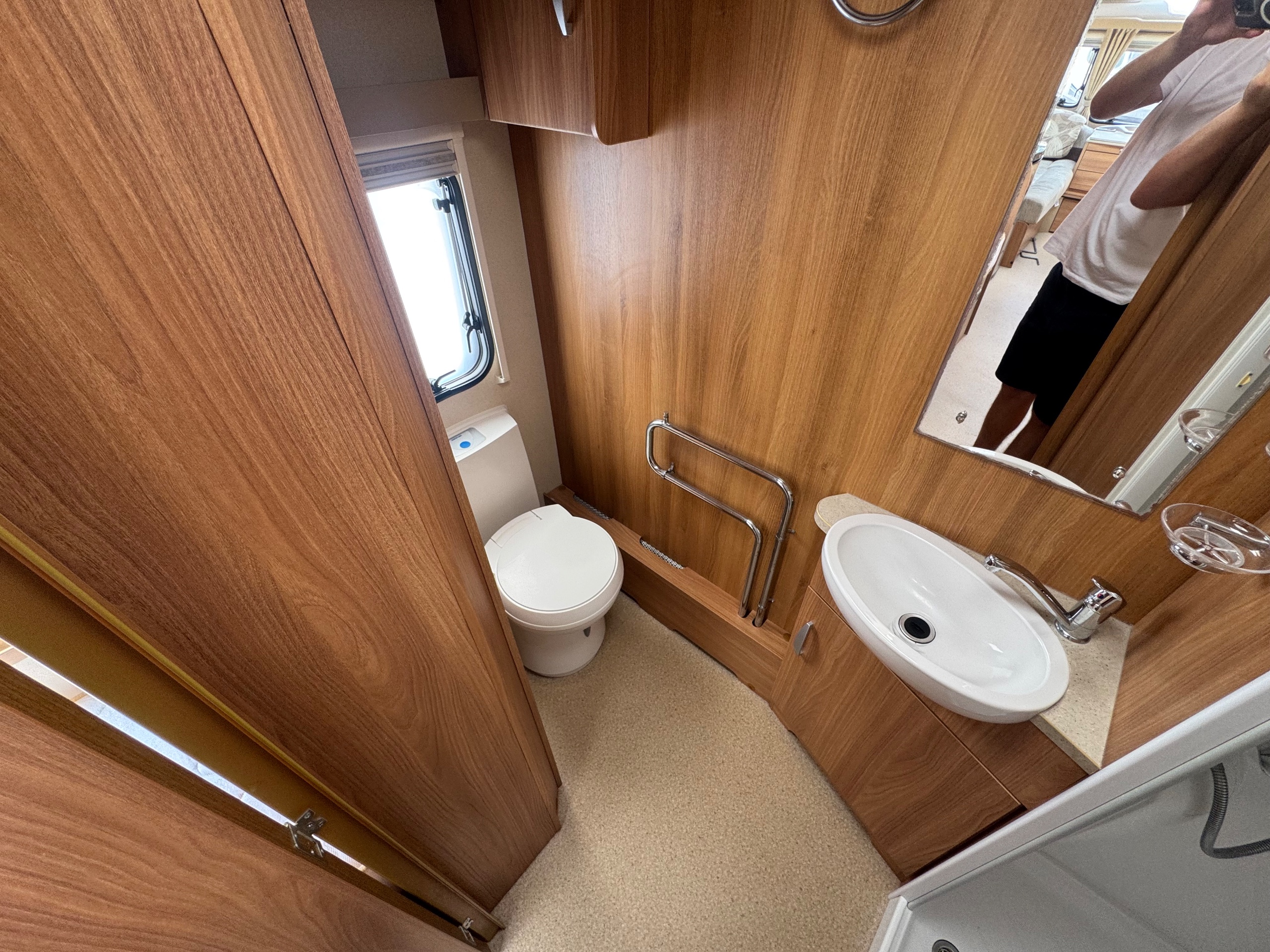 2012 Swift Conqueror 565