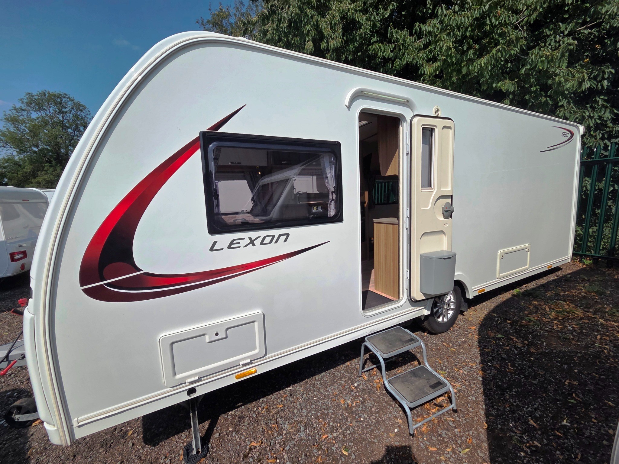 Exterior - Front